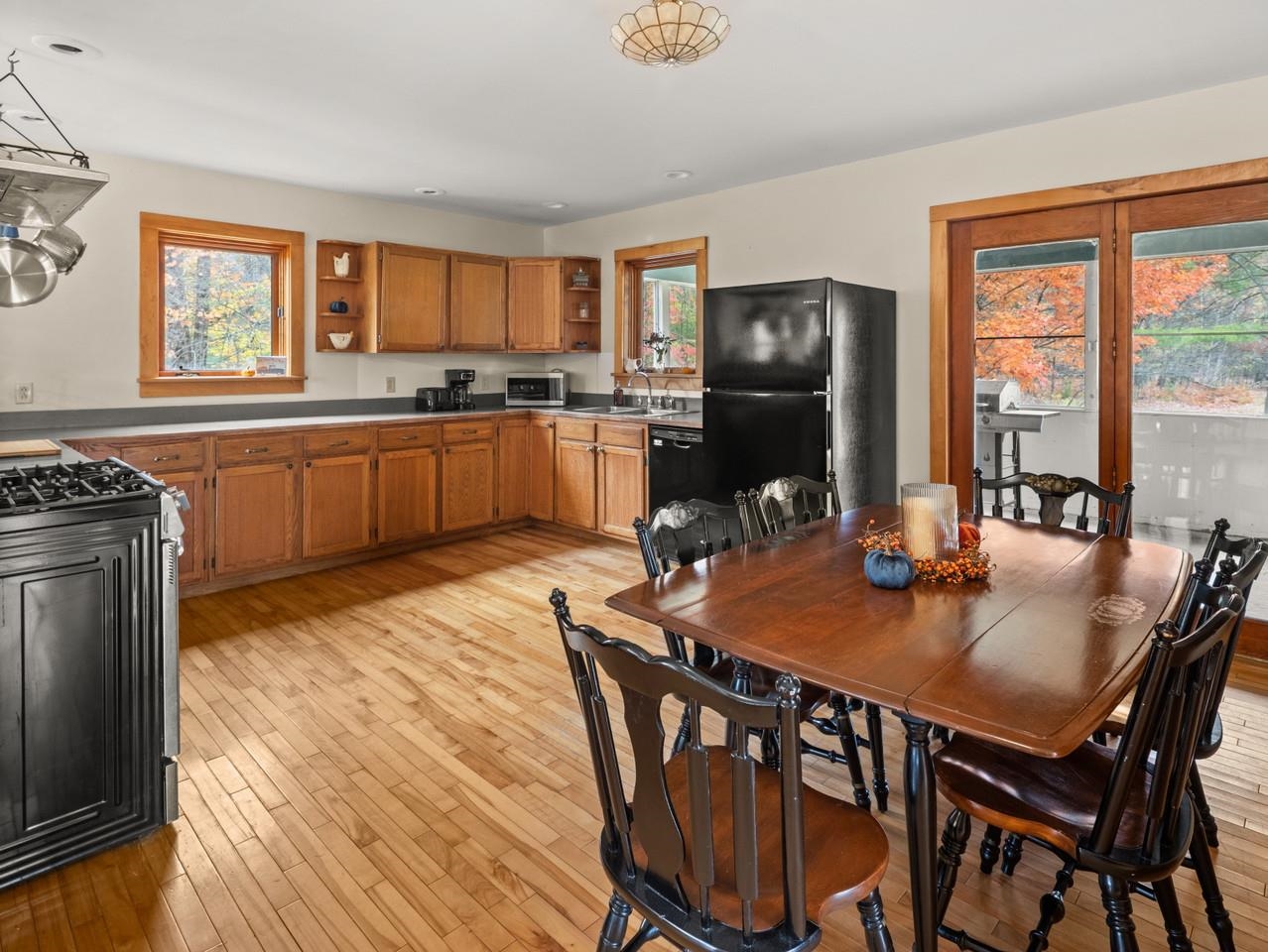 2334 Pumpkin Village Road Property Photo 5