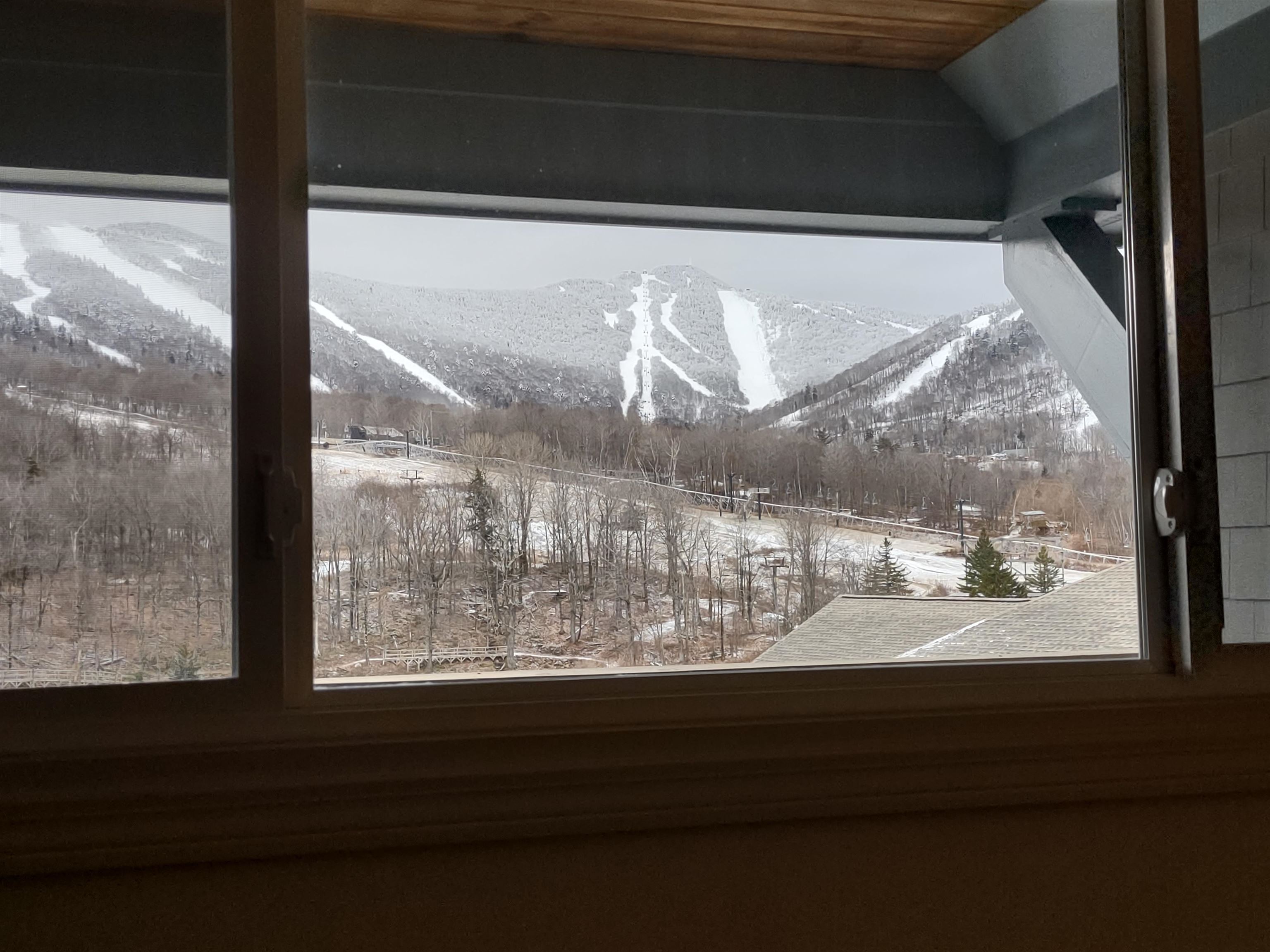 228 East Mountain Road Property Photo 16