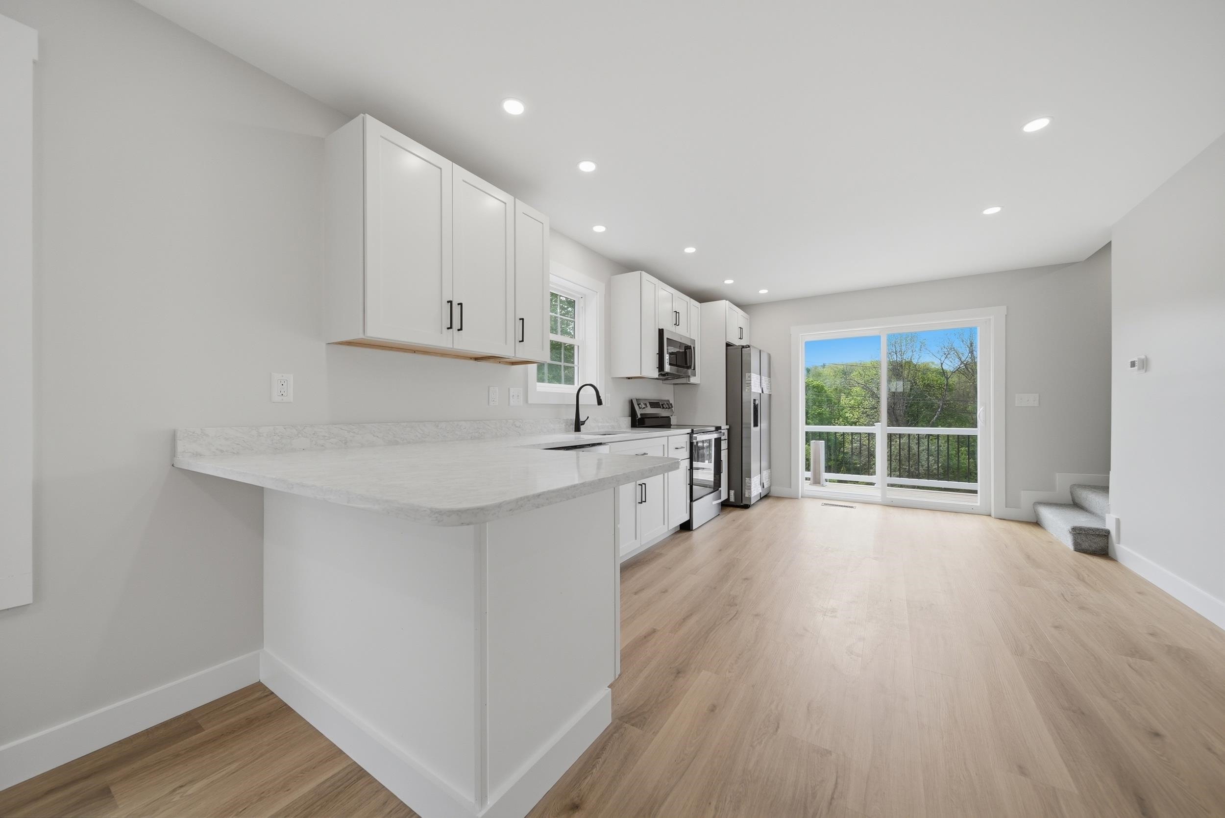 24 Munroe Street Property Photo 1