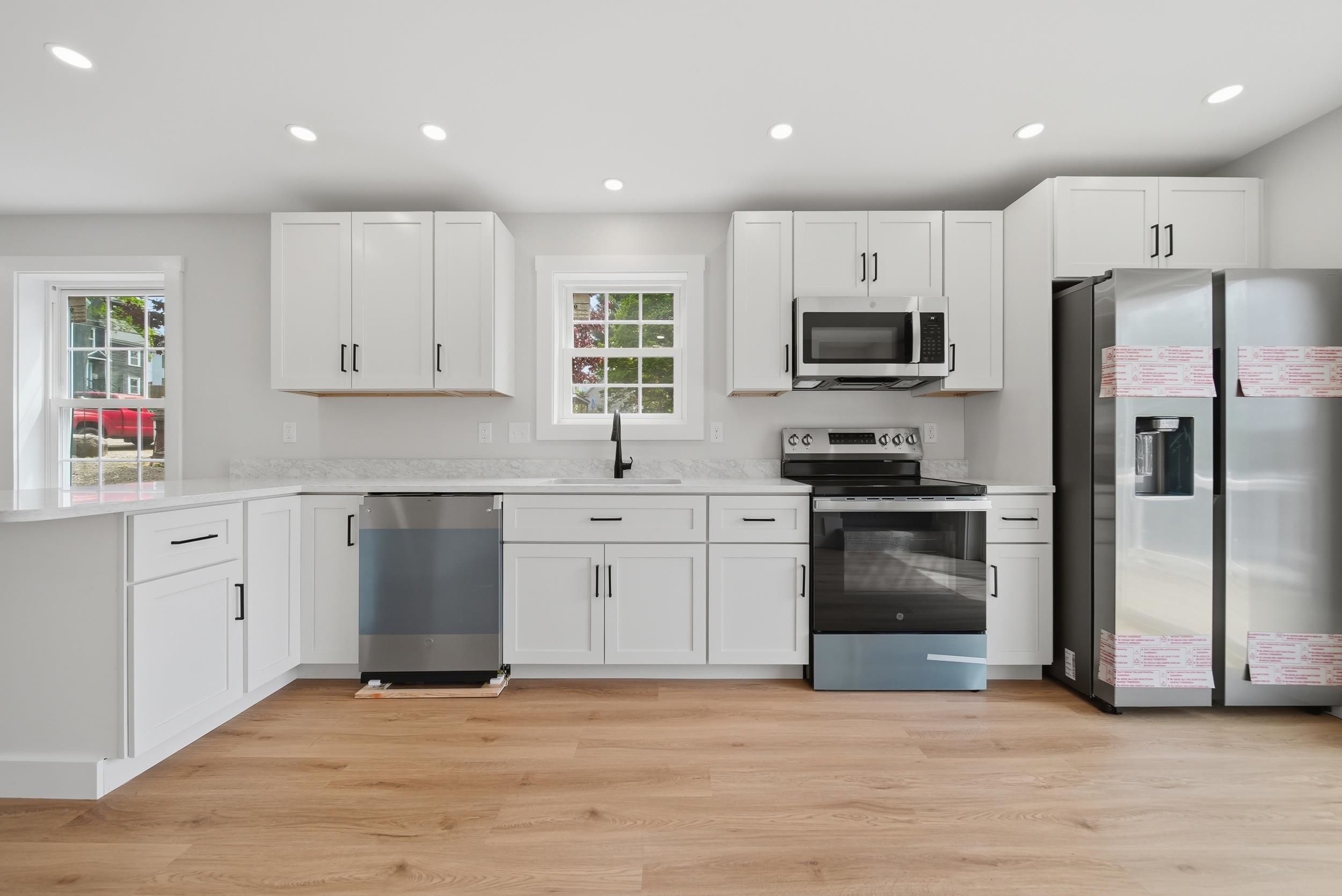 24 Munroe Street Property Photo 6