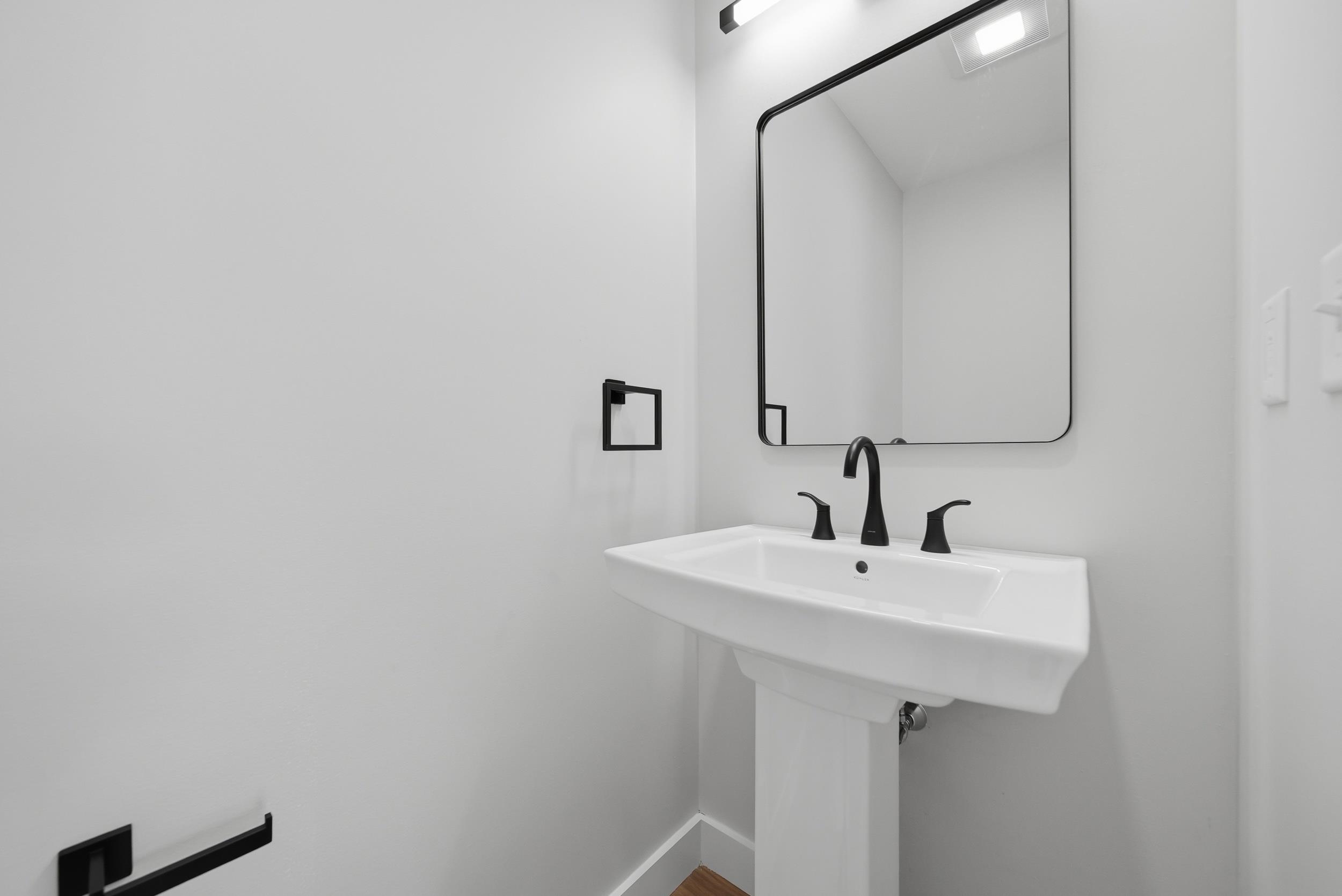 24 Munroe Street Property Photo 9