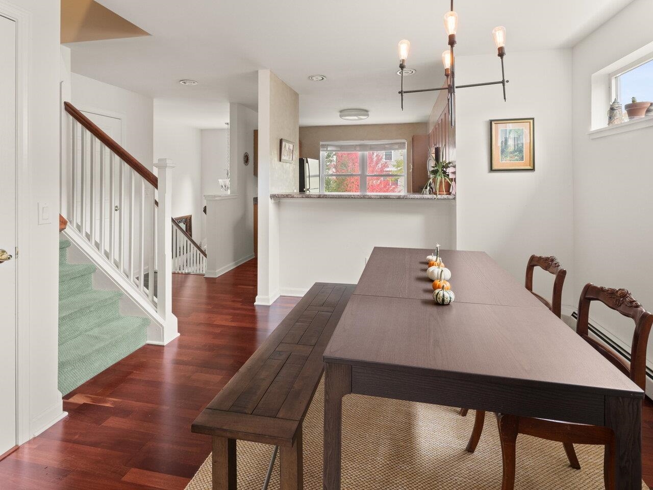 61 Finch Court Property Photo 6