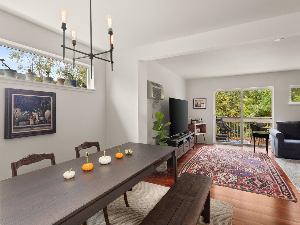 61 Finch Court Property Photo 7