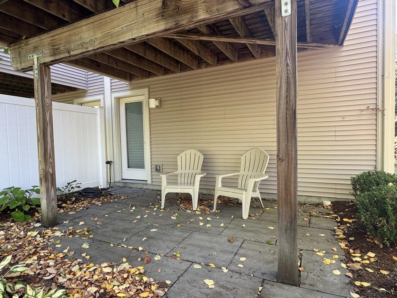 61 Finch Court Property Photo 27