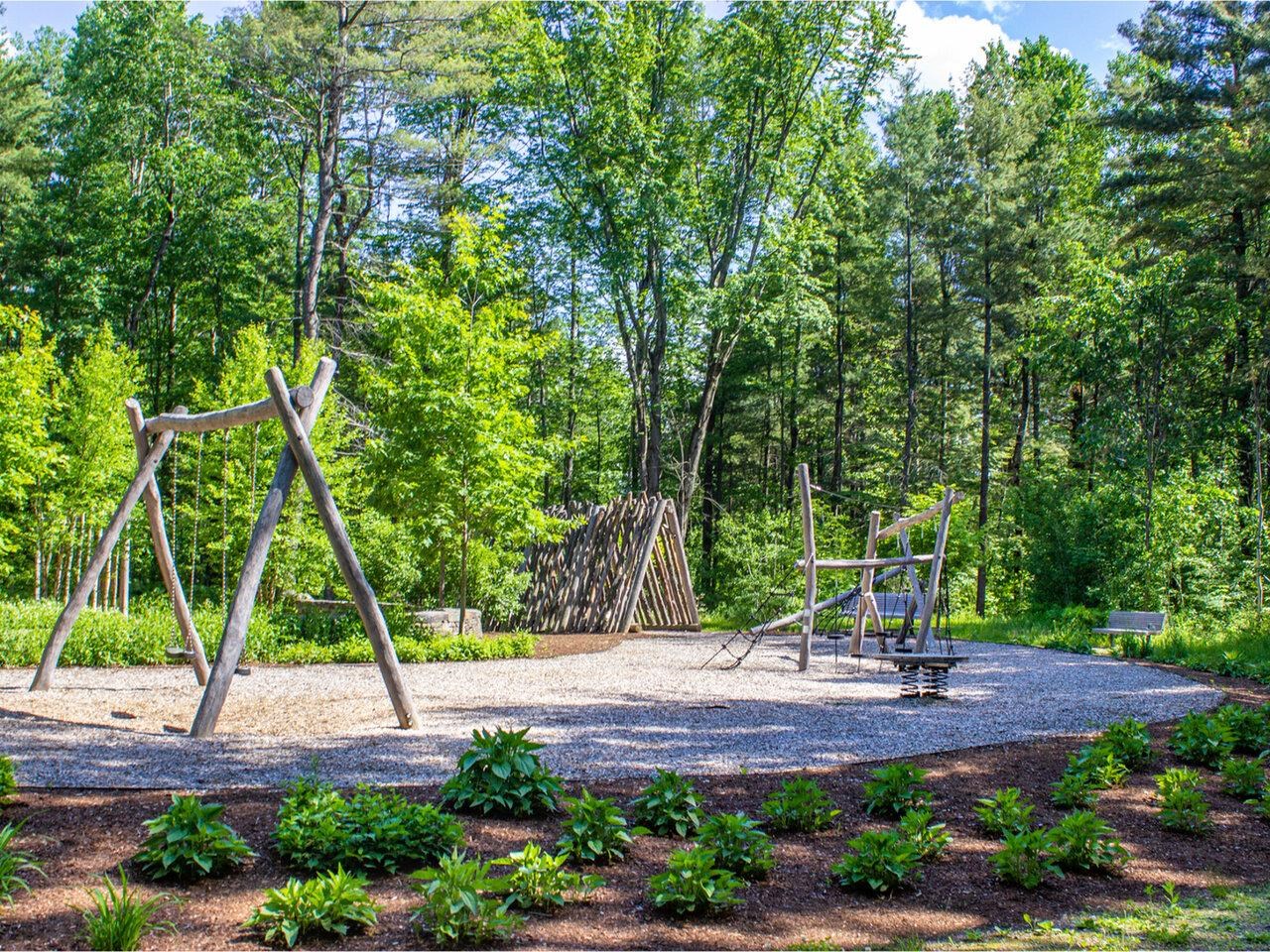 61 Finch Court Property Photo 39