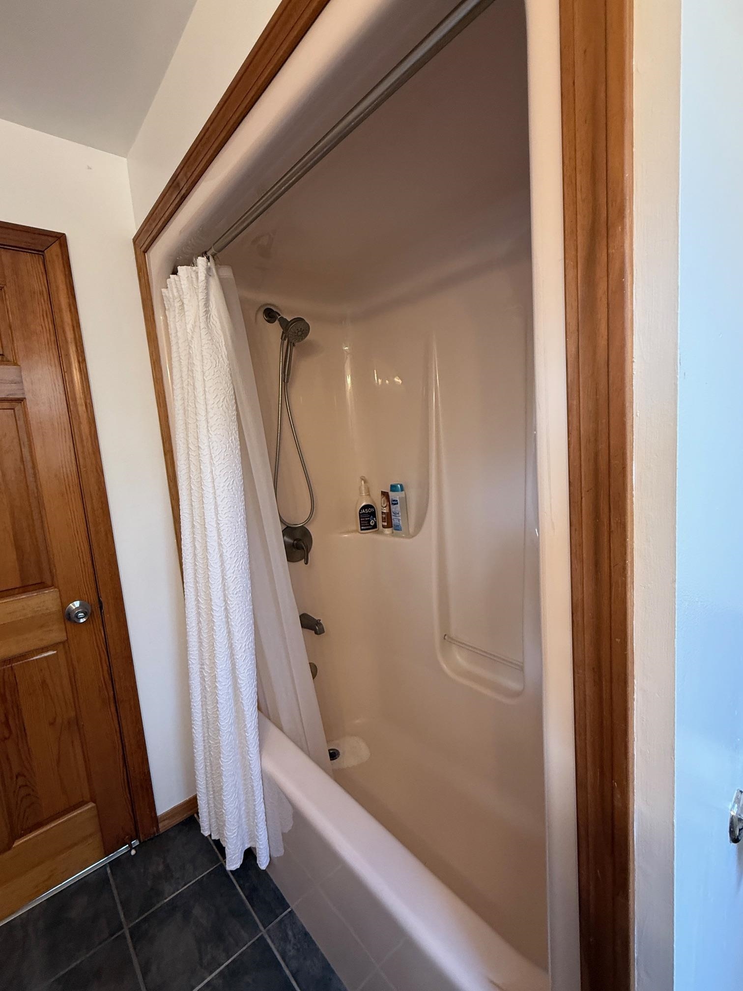 397 Mountain View Road Property Photo 9