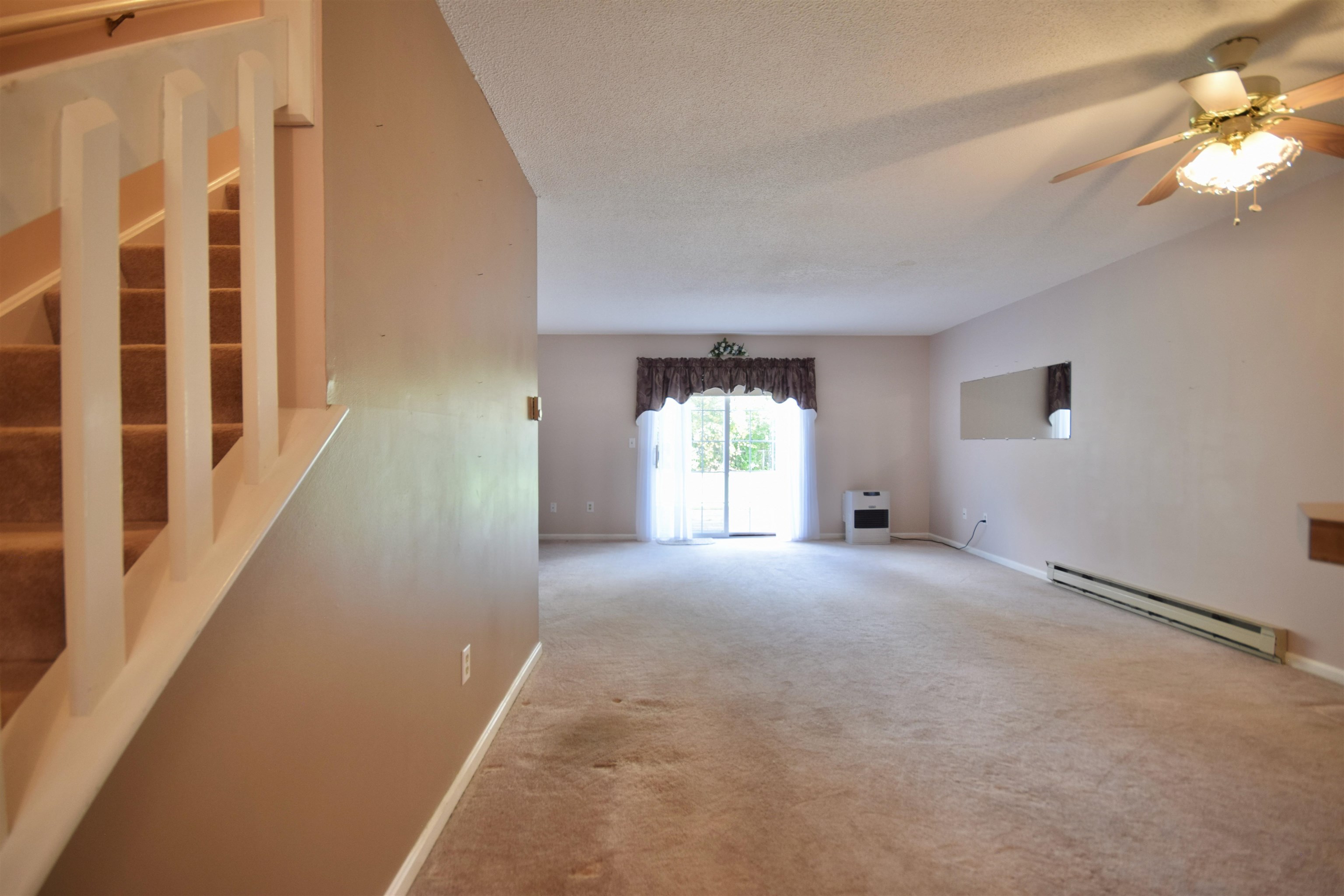 12 Gilbert Square Property Photo 8