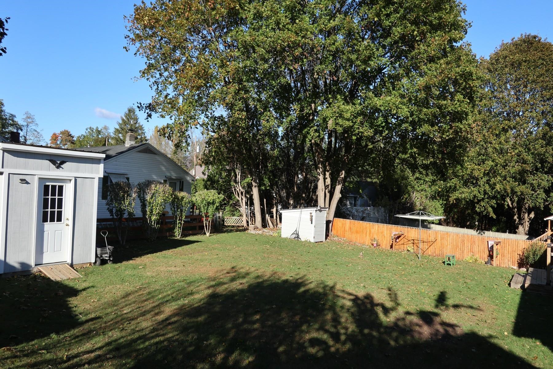 133 Harrington Avenue Property Photo 17