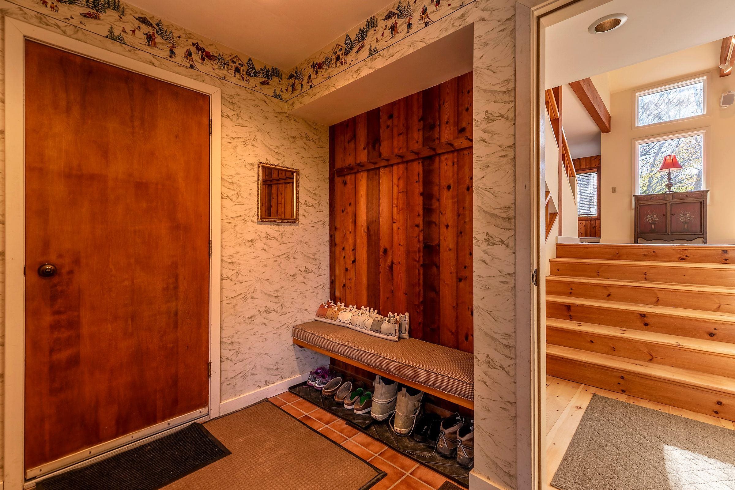 32 Cobble Ridge Road Property Photo 4