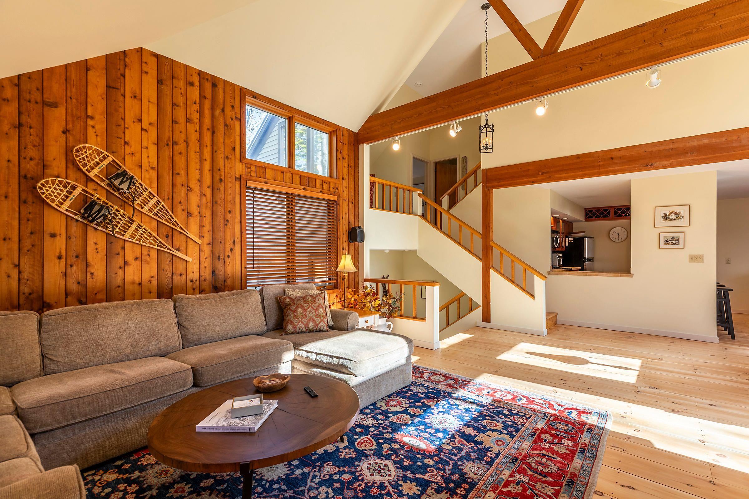 32 Cobble Ridge Road Property Photo 9