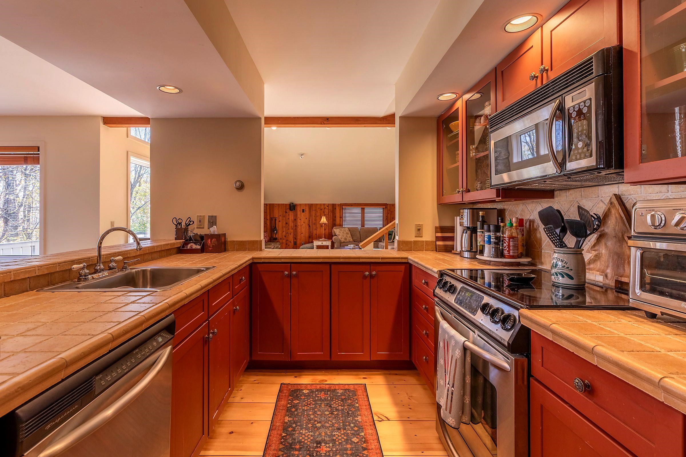 32 Cobble Ridge Road Property Photo 14