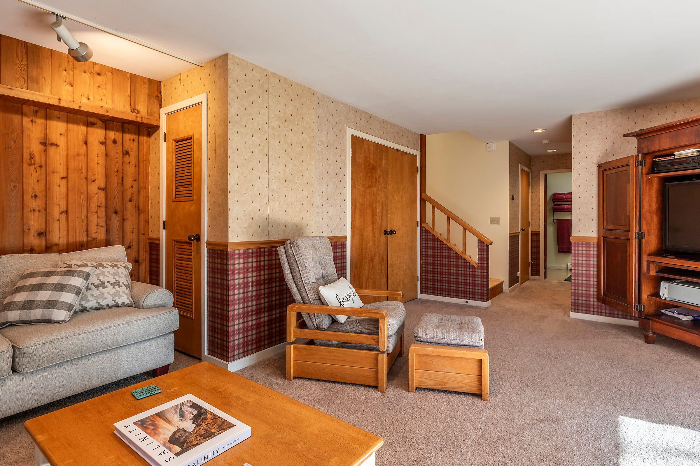 32 Cobble Ridge Road Property Photo 26