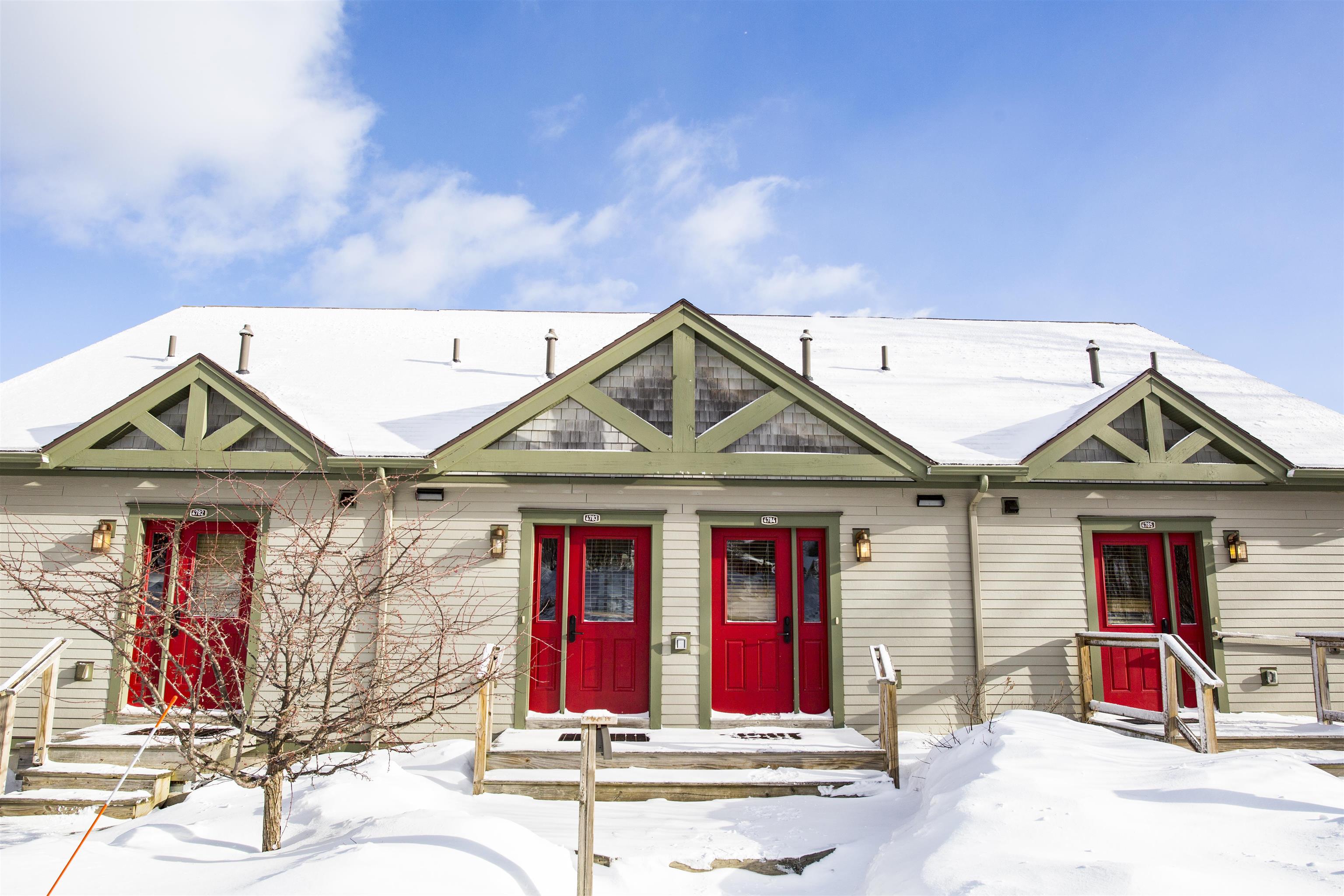 16 White Pine Drive Property Photo 1