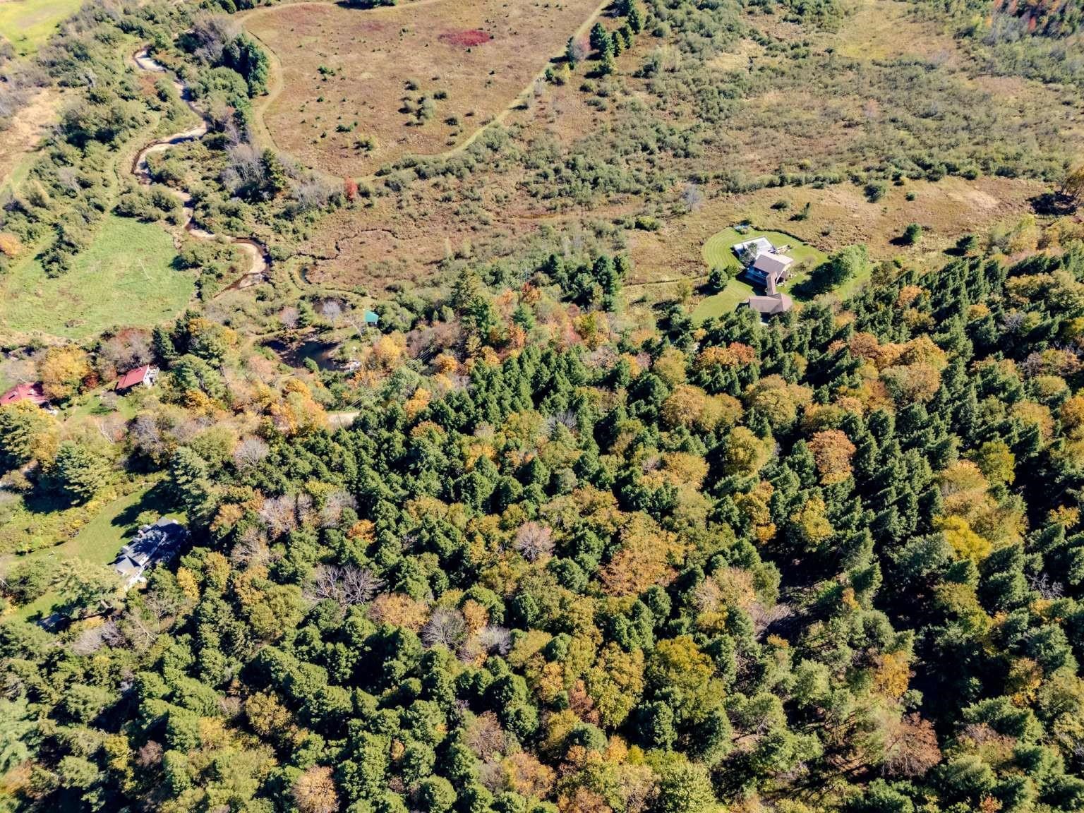 30 Bentley Lane Property Photo 11