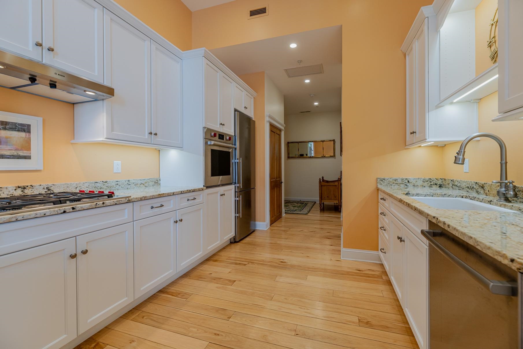 4928 Main Street Property Photo 11