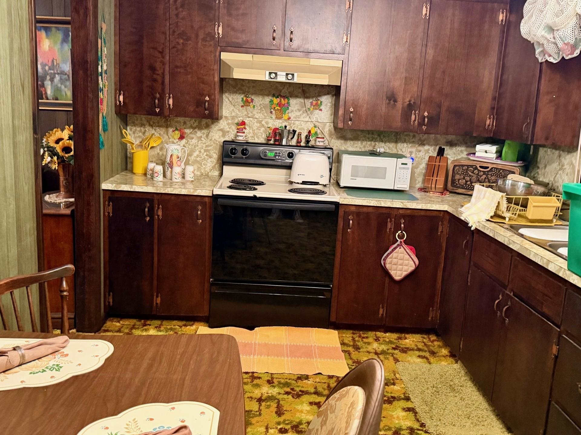 33 Leo Drive Property Photo 19