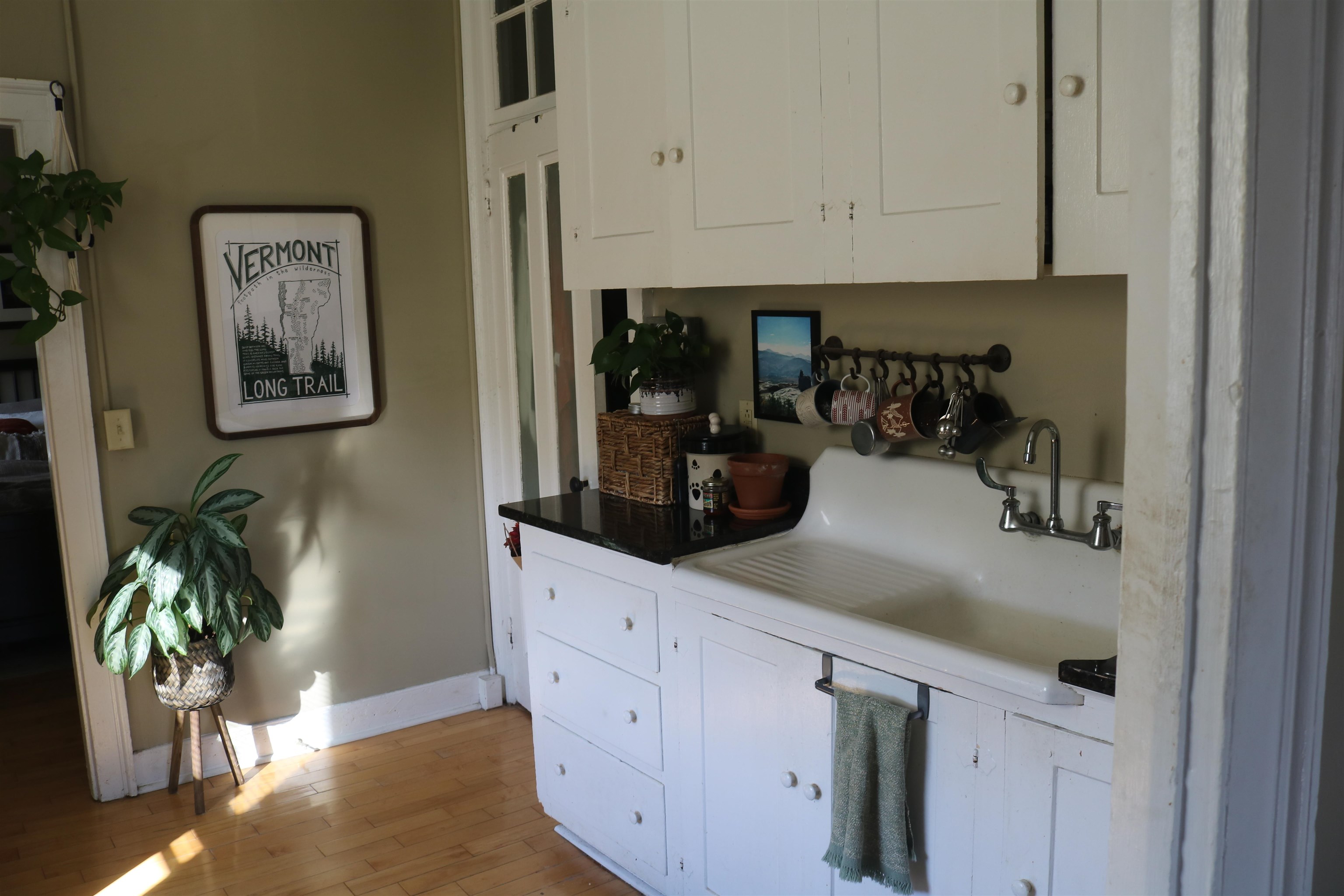 160 North Main Street Property Photo 6