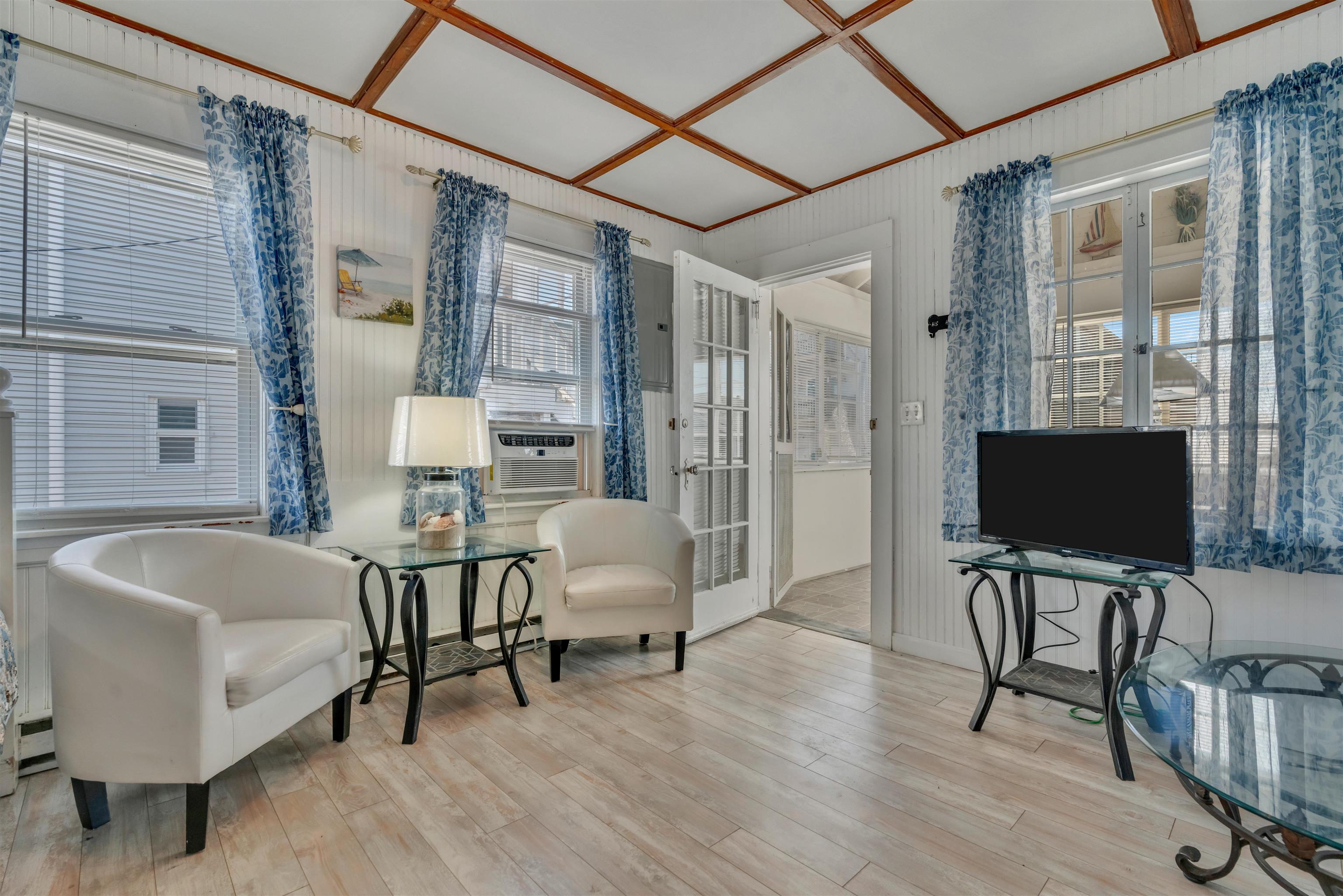 17 Johnson Avenue Property Photo 1