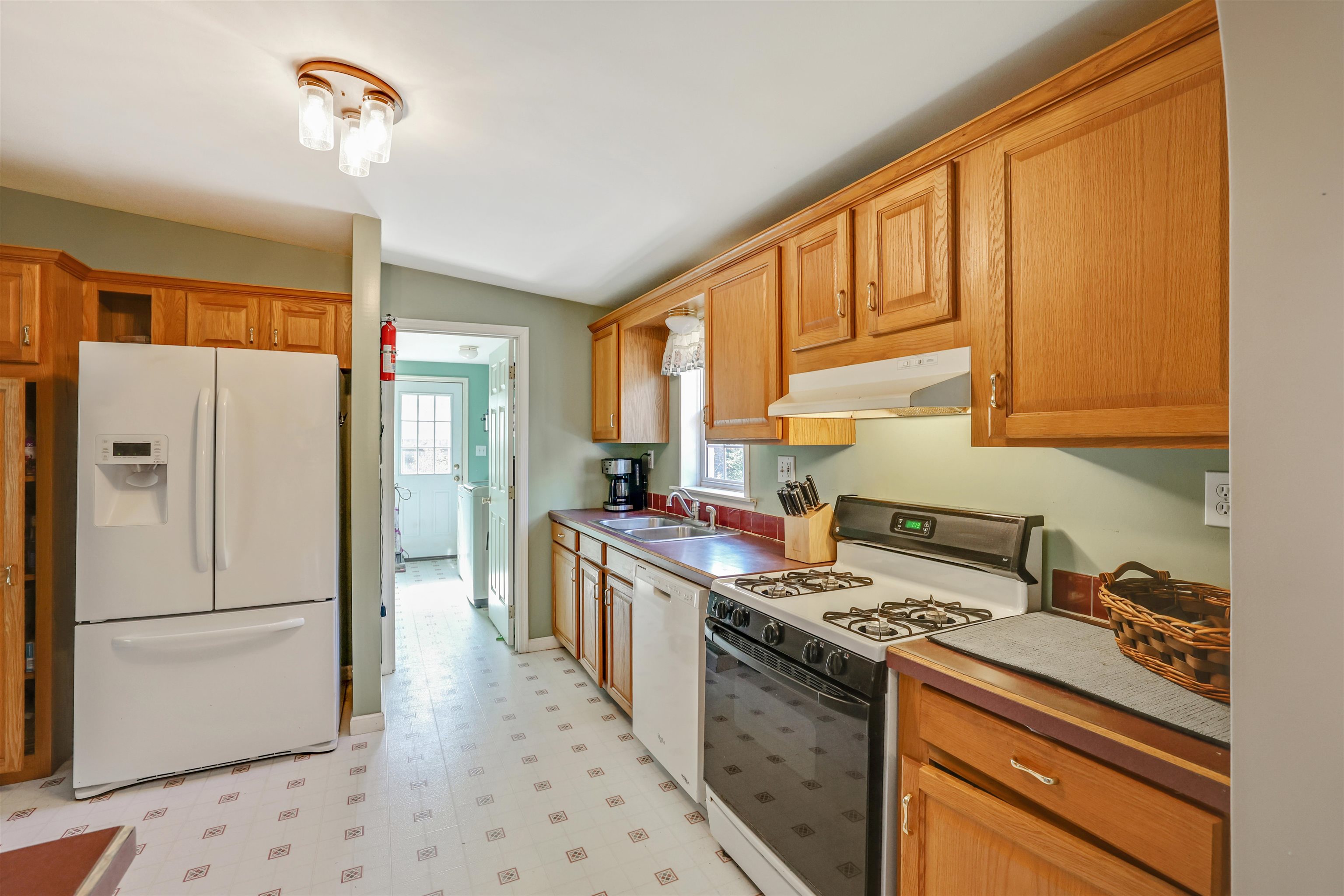 1320 Collins Mill Road Property Photo 19