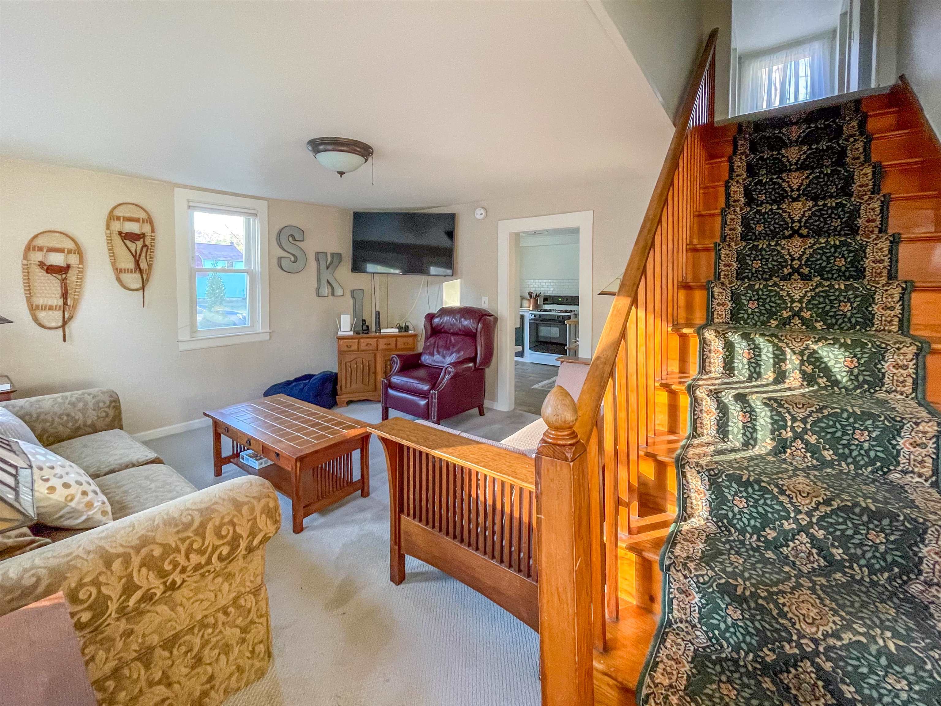 198 Depot Street Property Photo 7