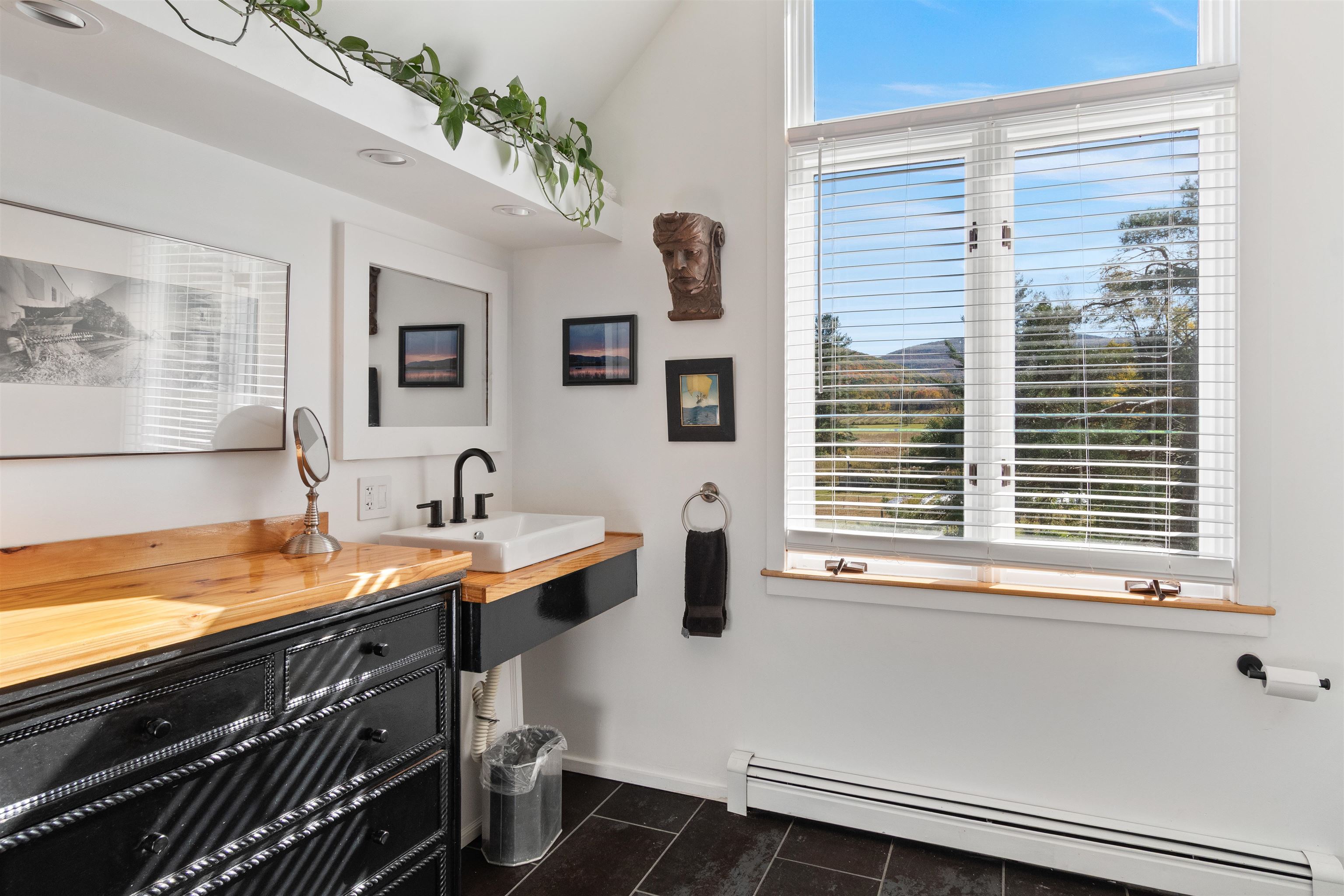 438 Monkton Road Property Photo 28