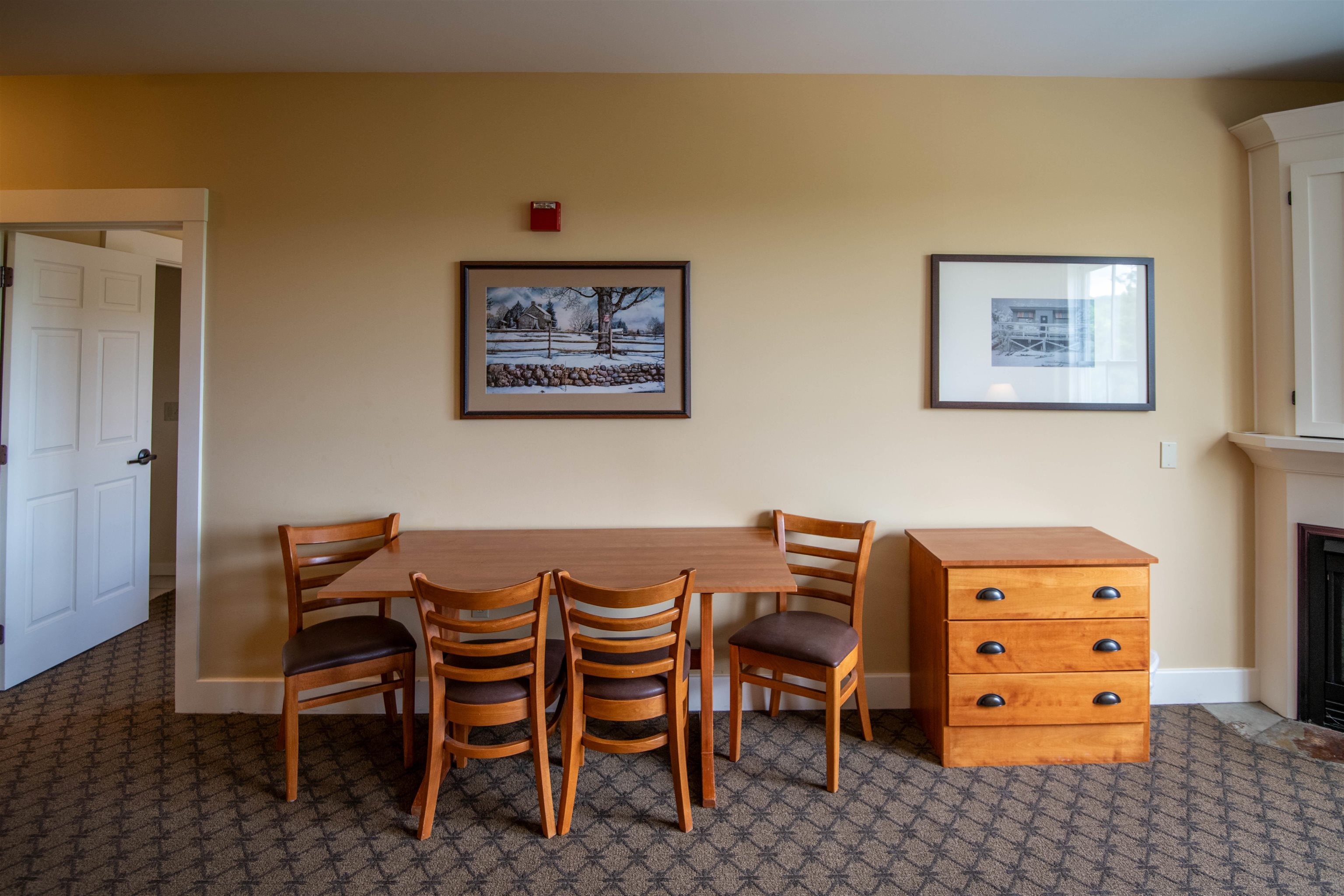 418 Qtr. I I I Jackson Gore Inn Property Photo 7