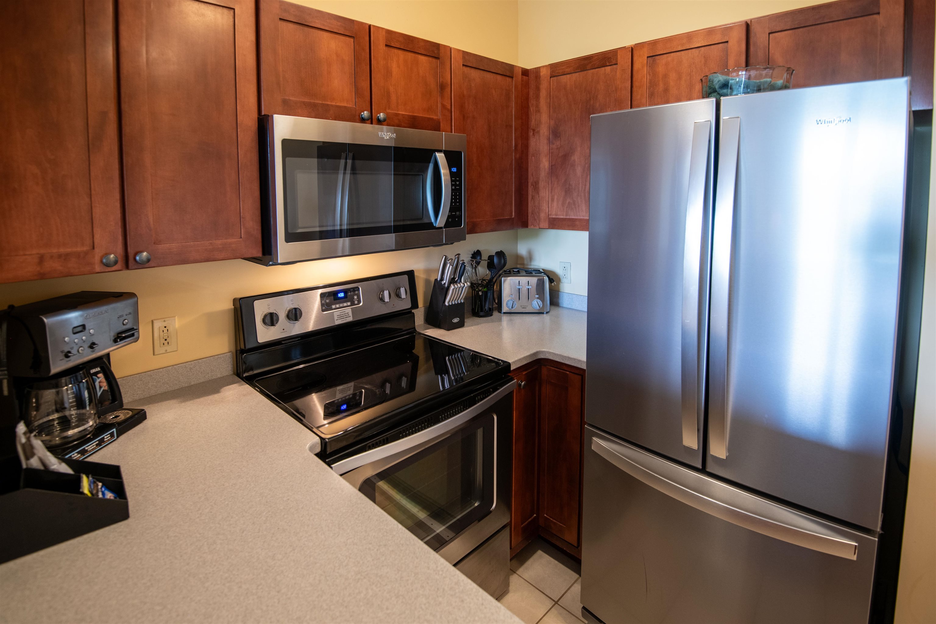 418 Qtr. I I I Jackson Gore Inn Property Photo 8