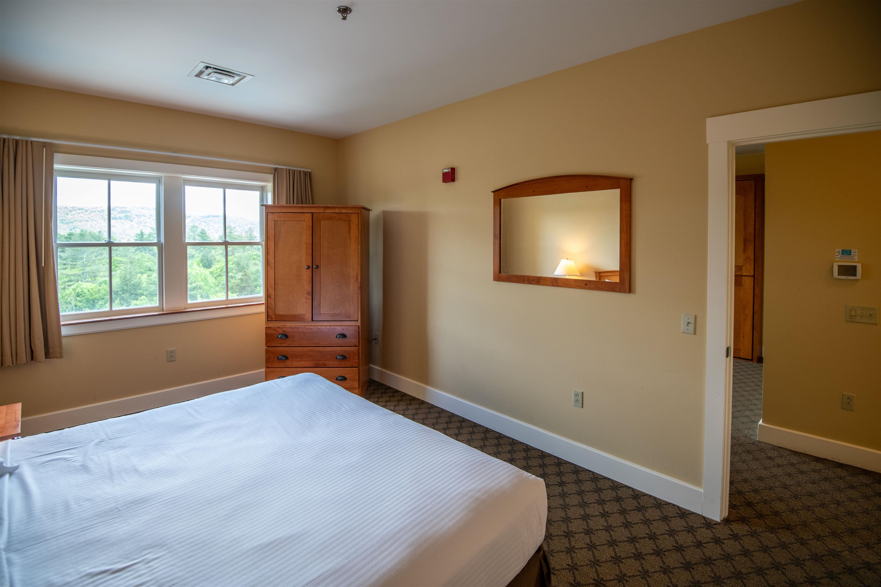 418 Qtr. I I I Jackson Gore Inn Property Photo 14