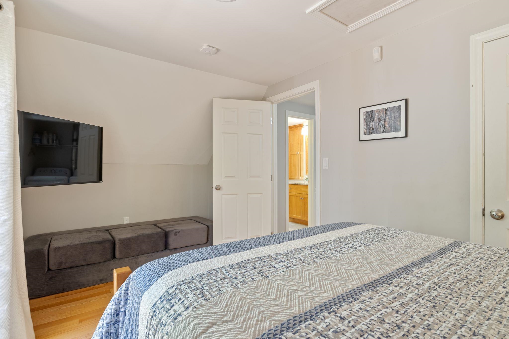 344 Chalk Pond Road Property Photo 11