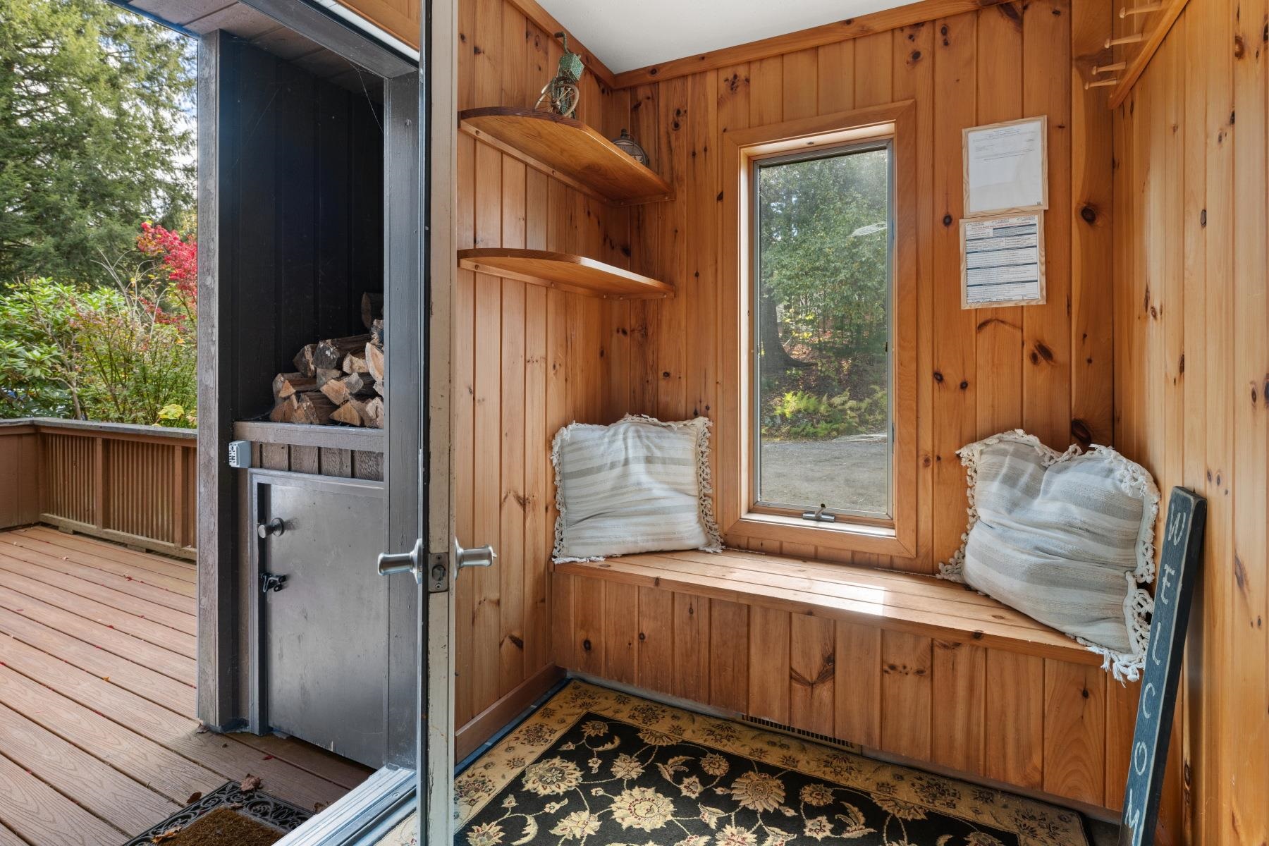 85 Duck Road Property Photo 3