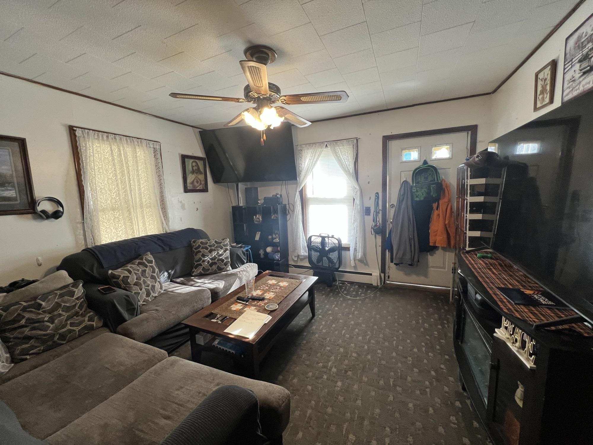 531 Hillsboro Street Property Photo 11
