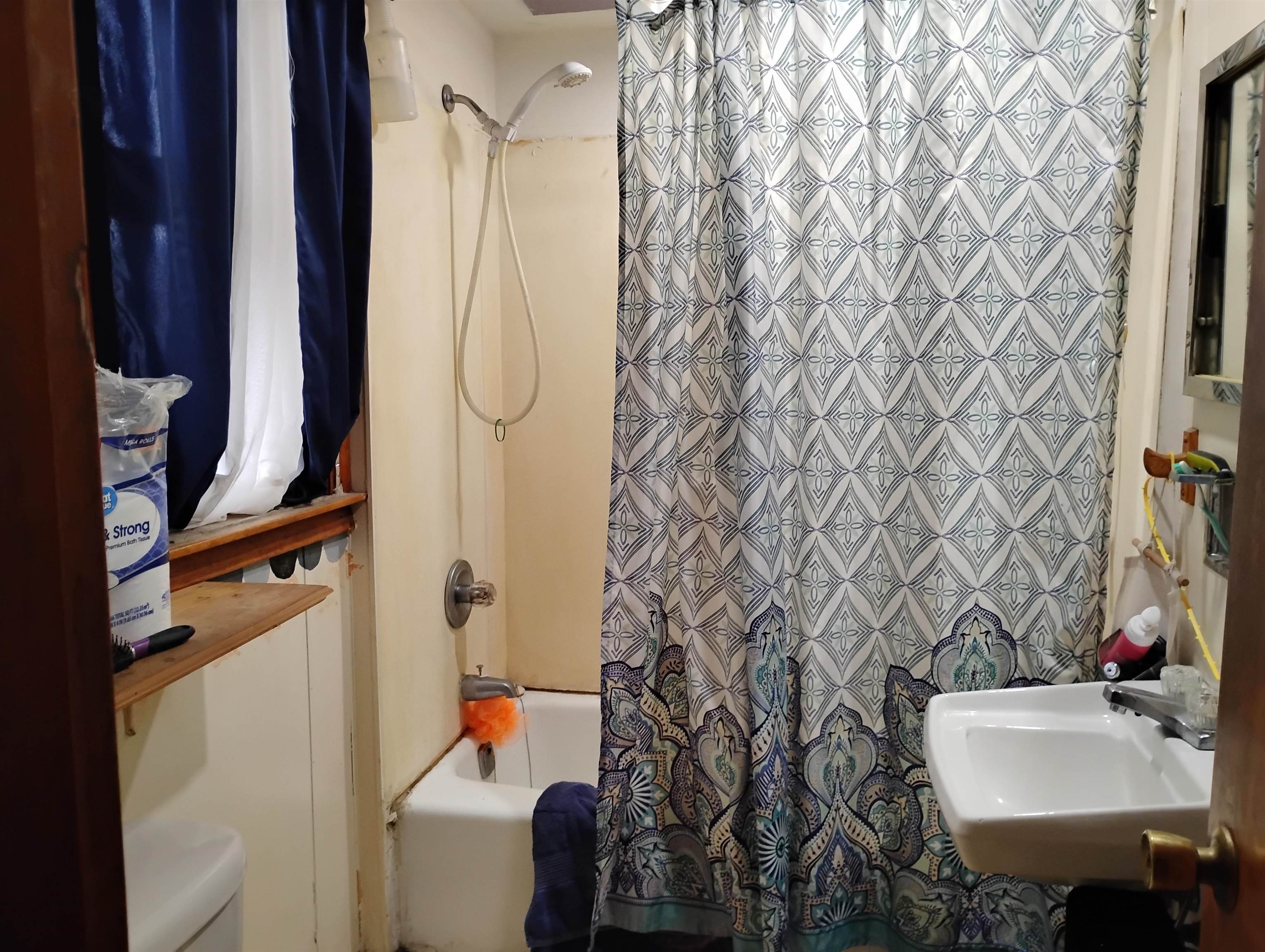 531 Hillsboro Street Property Photo 21