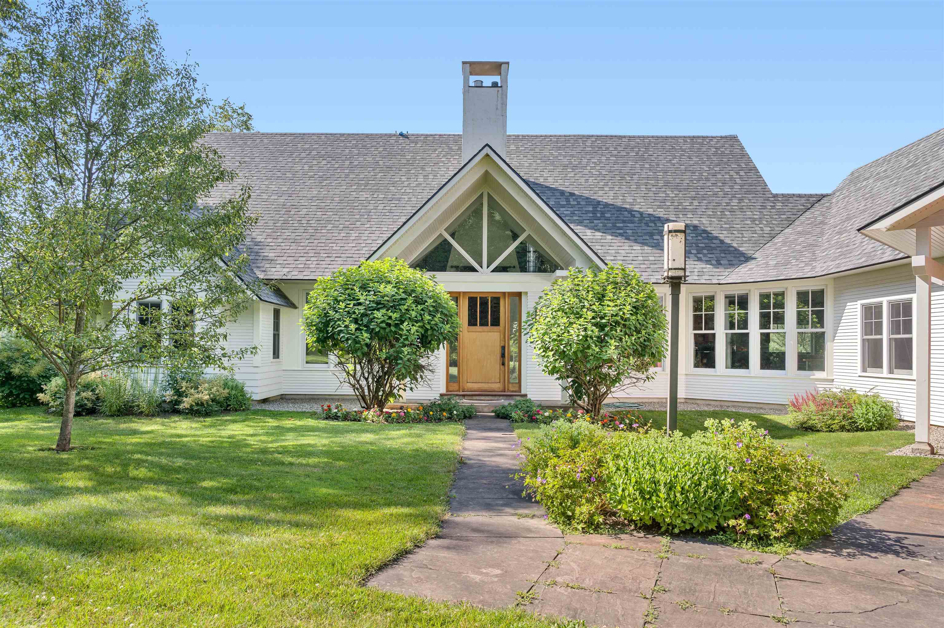 111 High Birches Road Property Photo 4