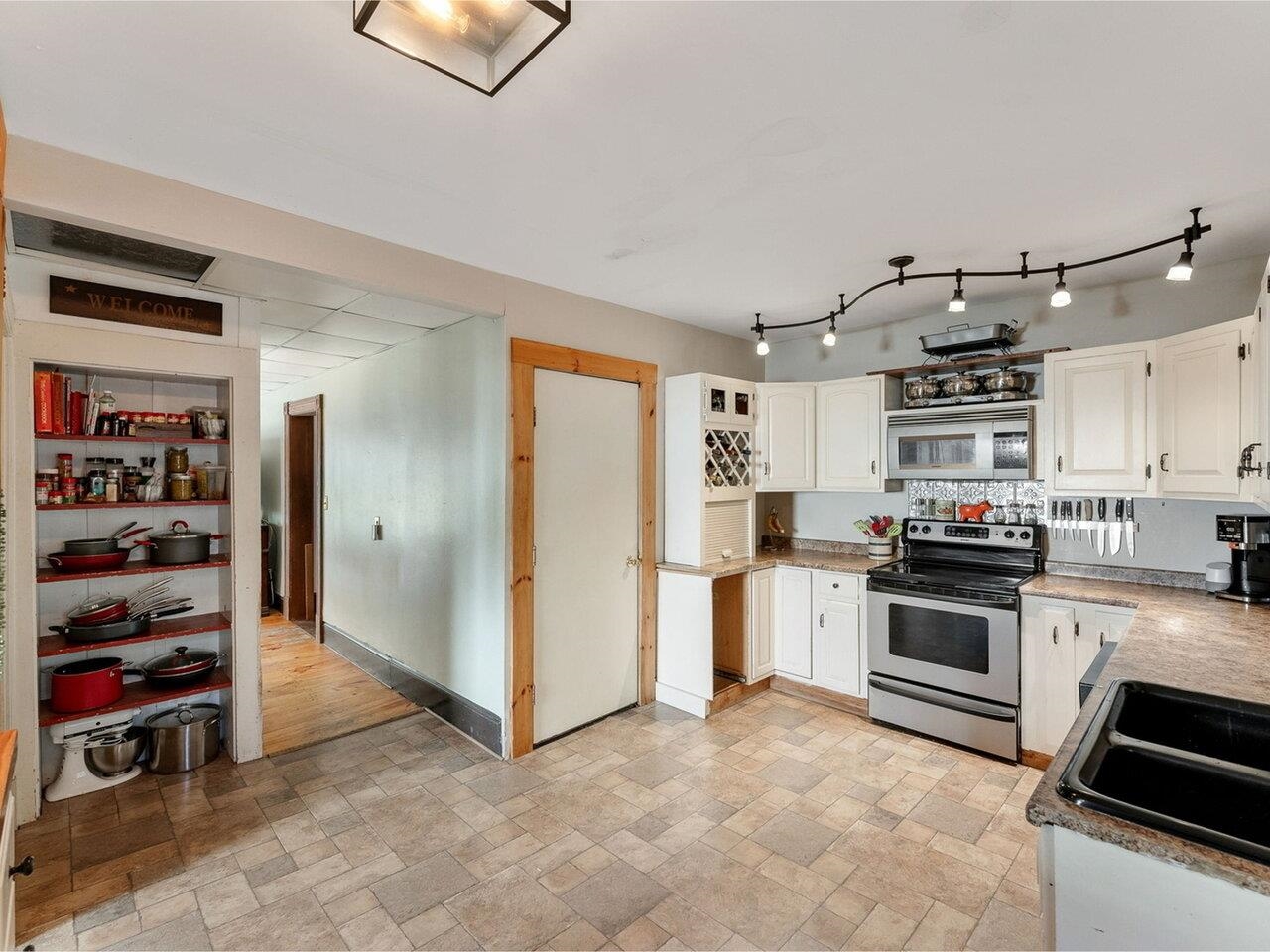 11 Slapp Hill Road Property Photo 10