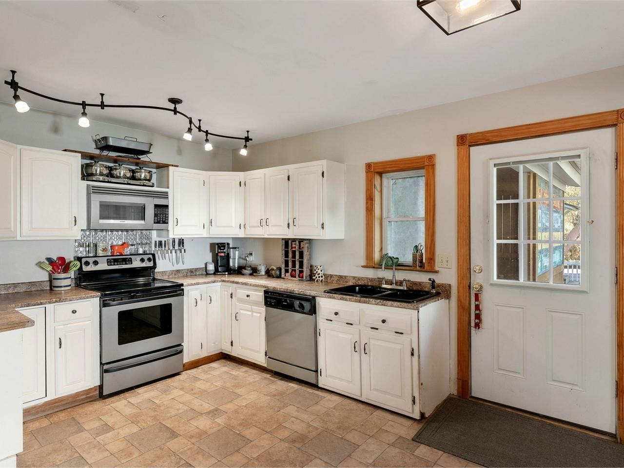 11 Slapp Hill Road Property Photo 16