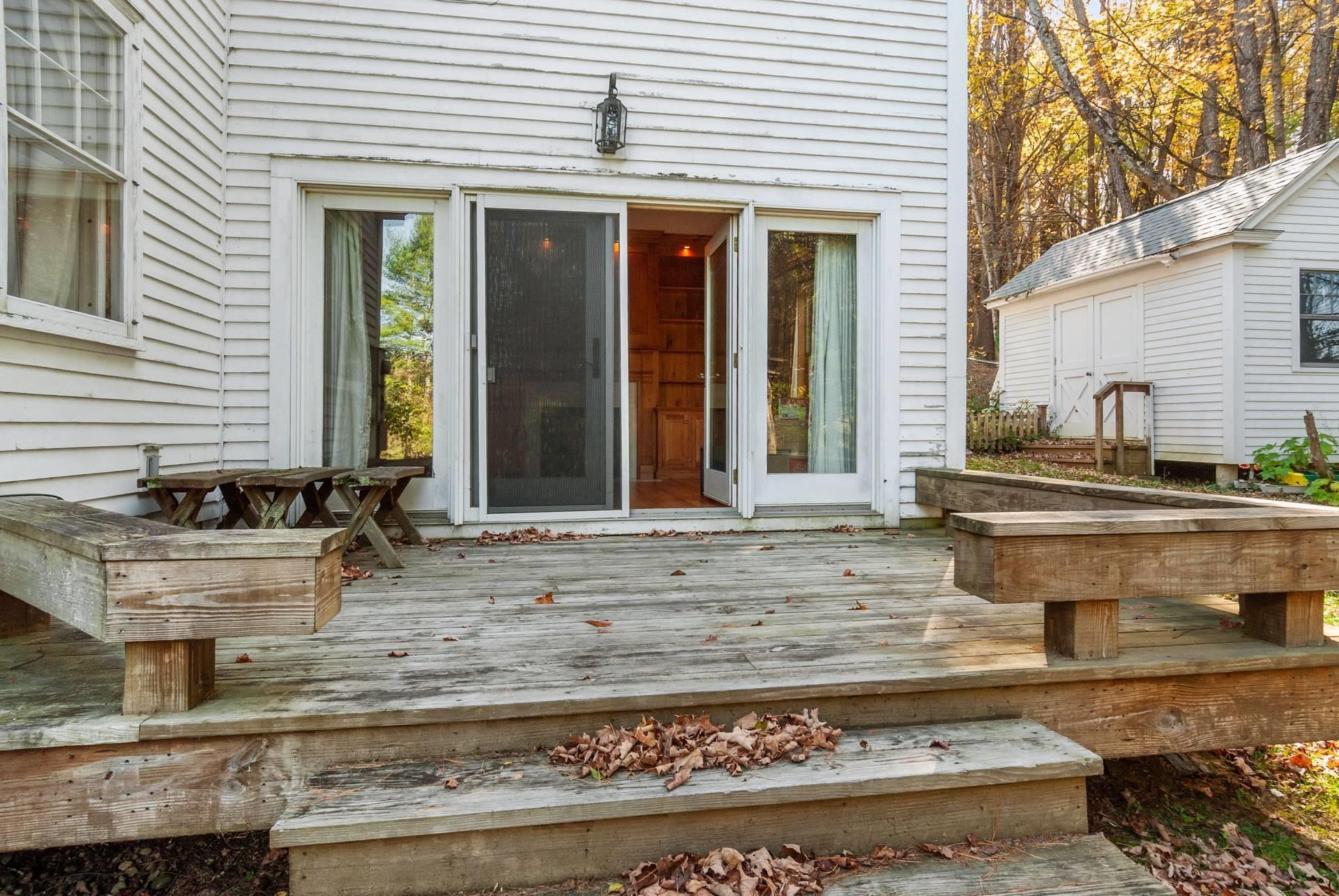 598 East Woodstock Road Property Photo 36