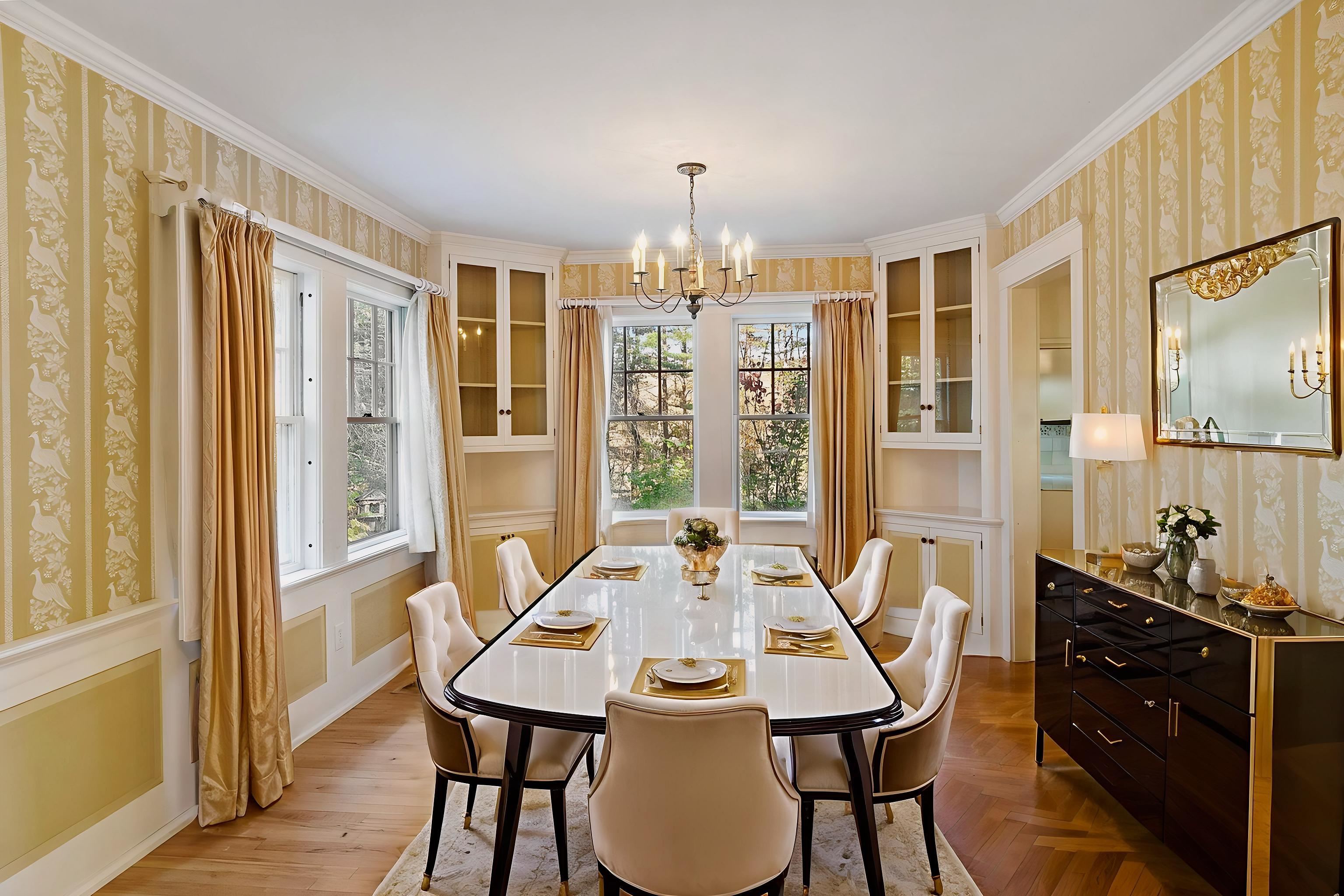 598 East Woodstock Road Property Photo 46