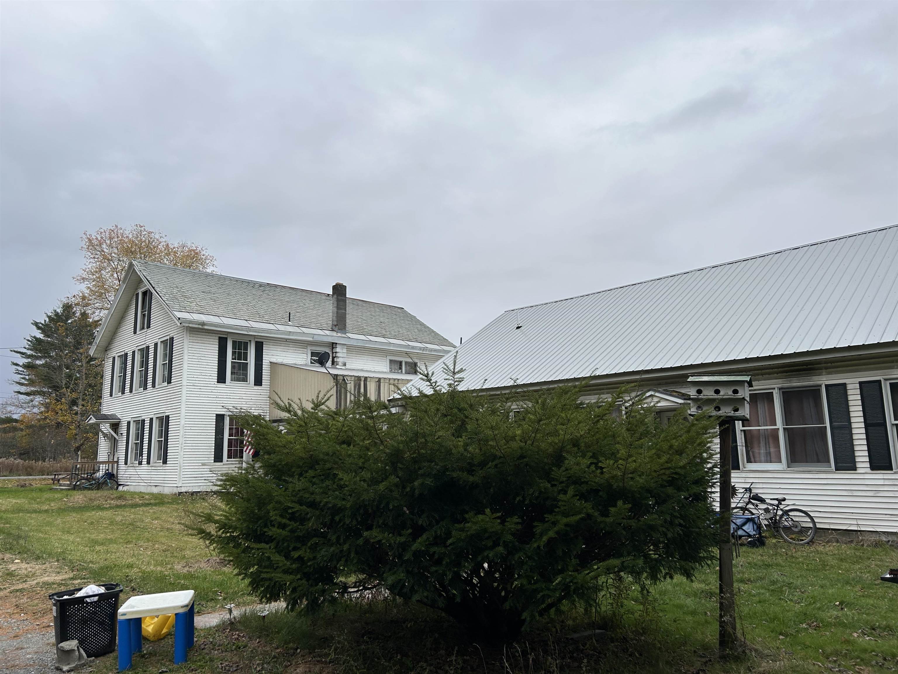 2137 Route 30 N Property Photo 5