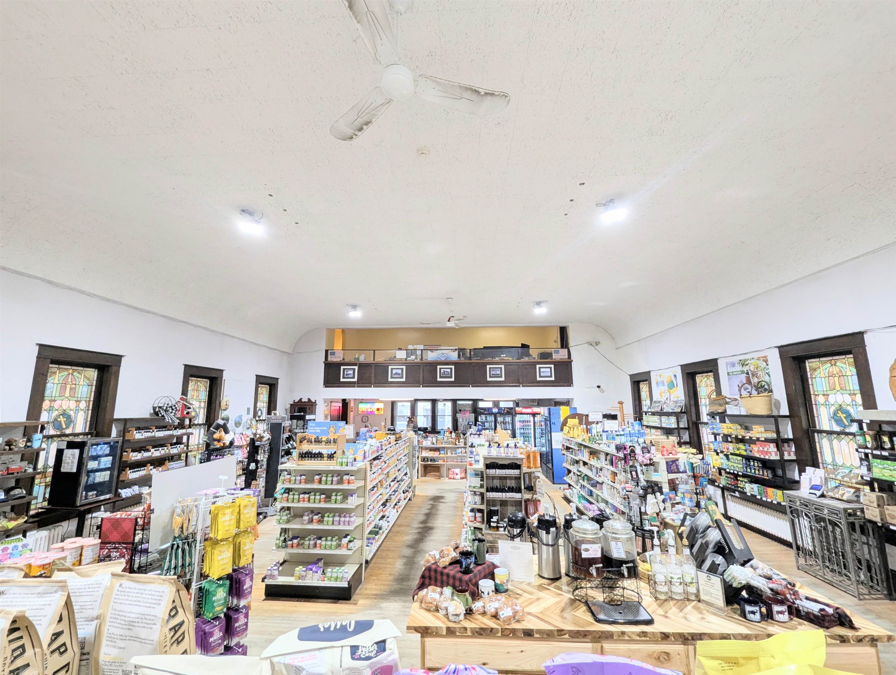 537 Railroad Street Property Photo 18