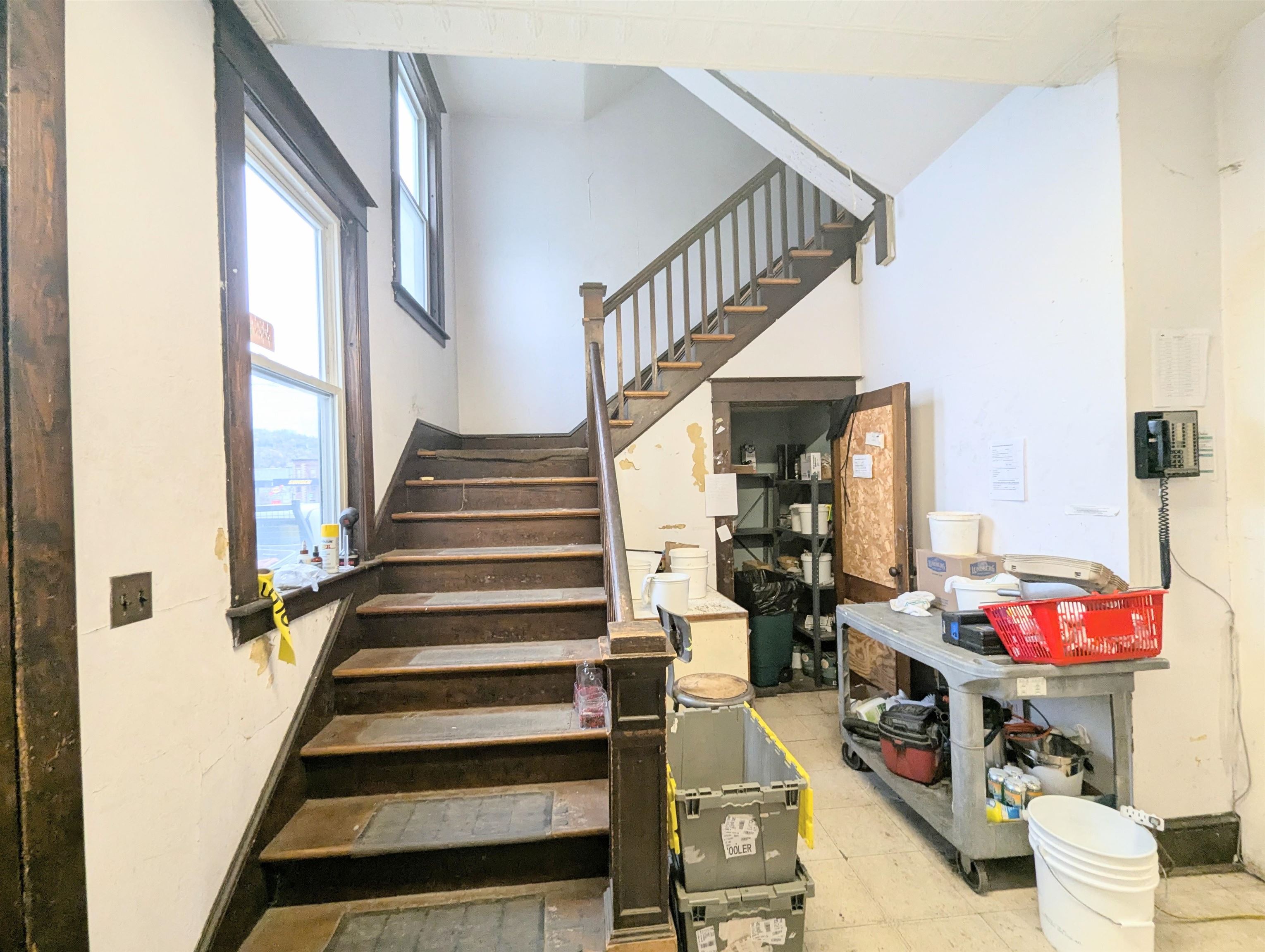537 Railroad Street Property Photo 37
