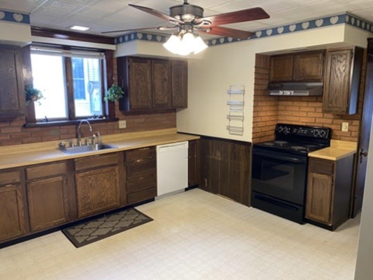 23 Bishop Street Property Photo 25