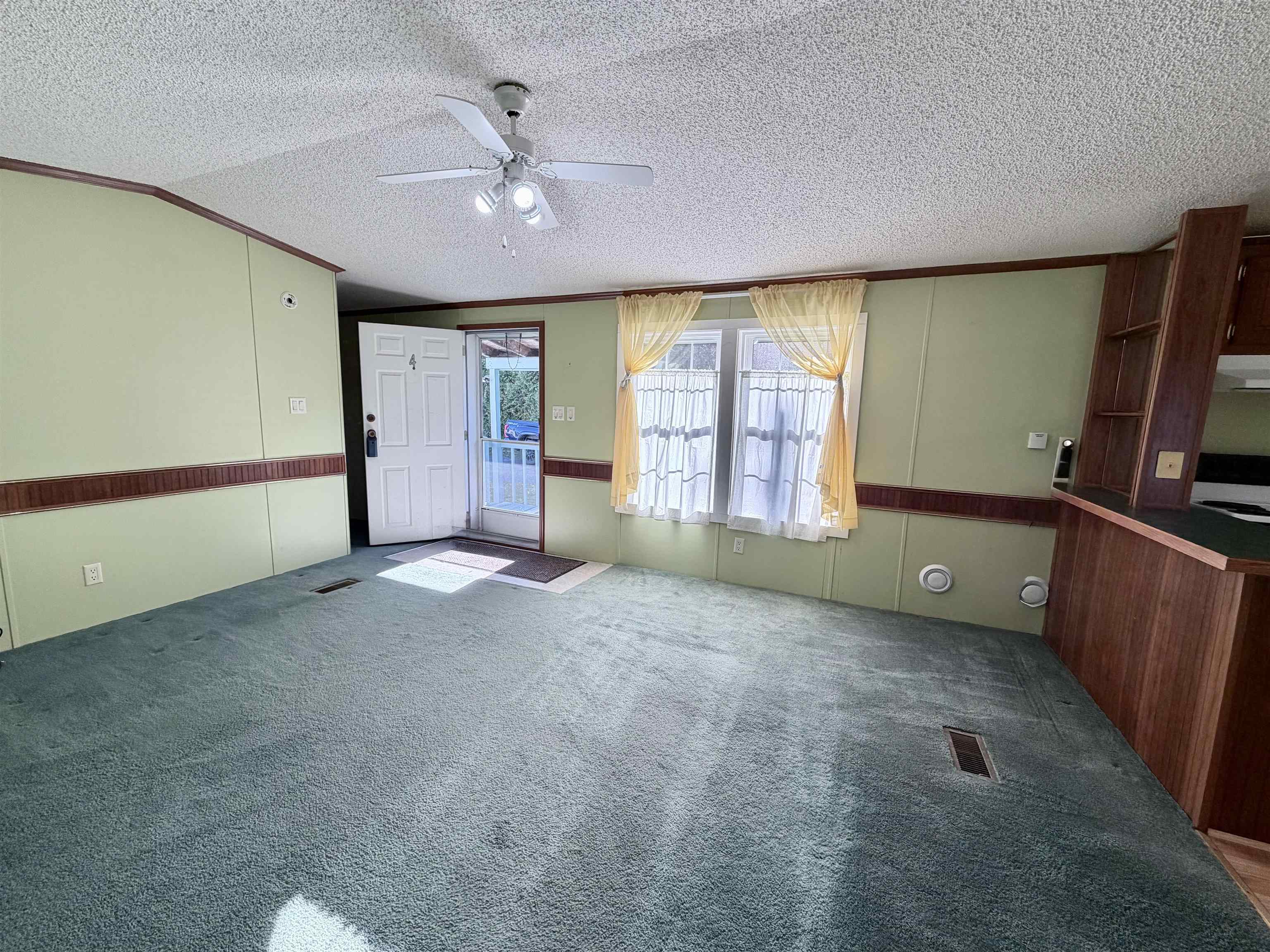 4 Nicole Drive Property Photo 5