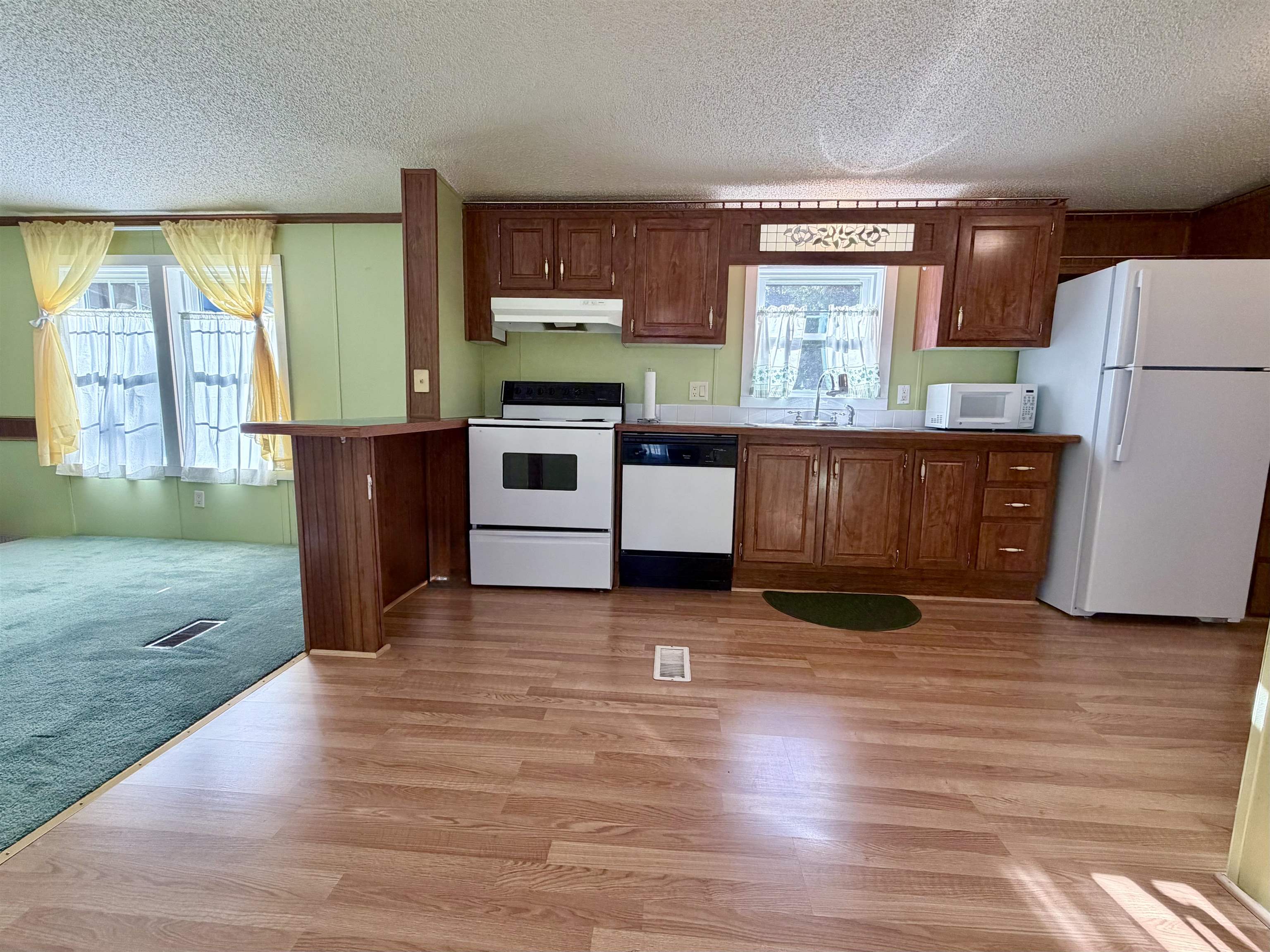 4 Nicole Drive Property Photo 8