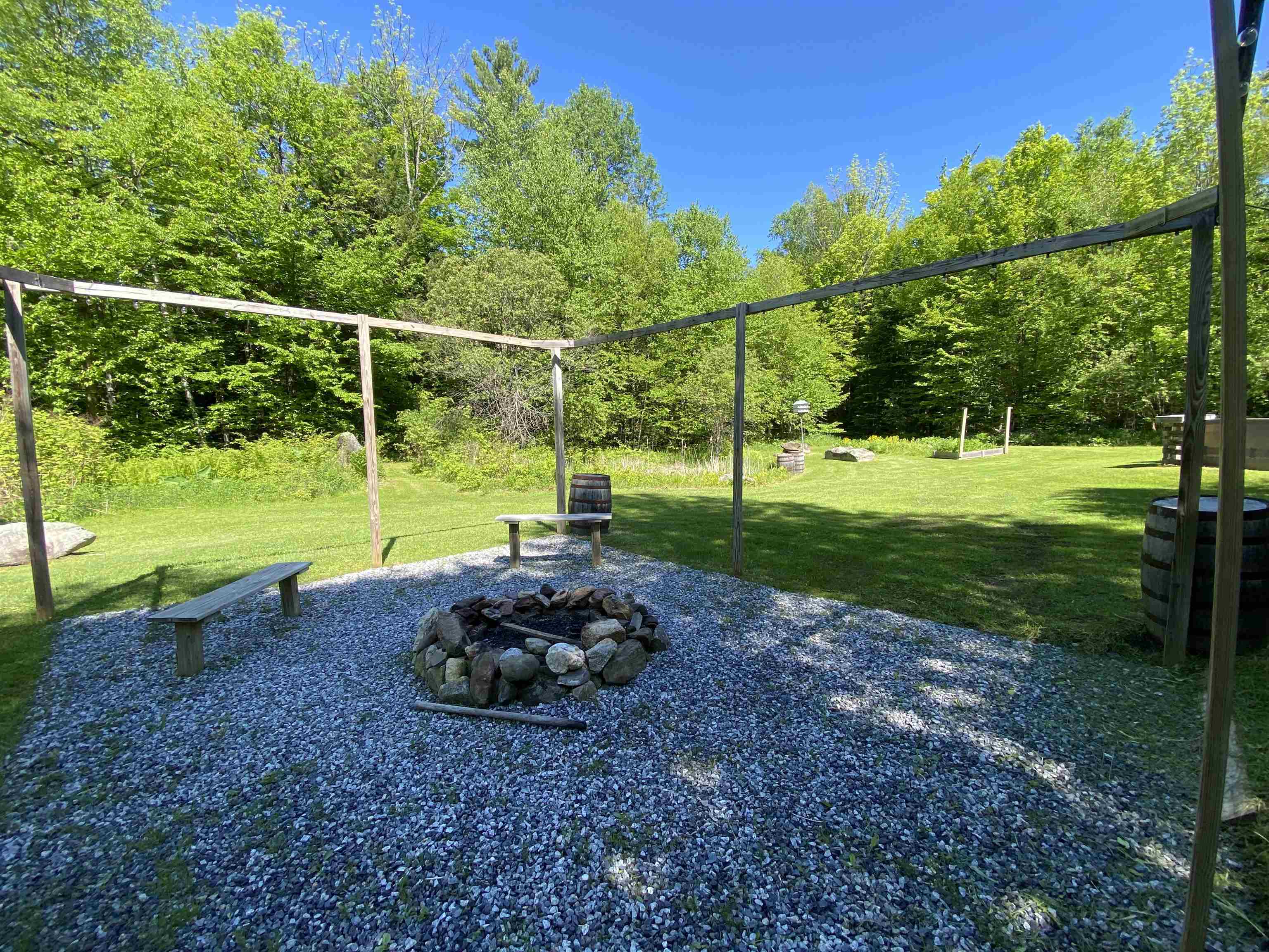 2016 Hinman Settler Road Property Photo 7
