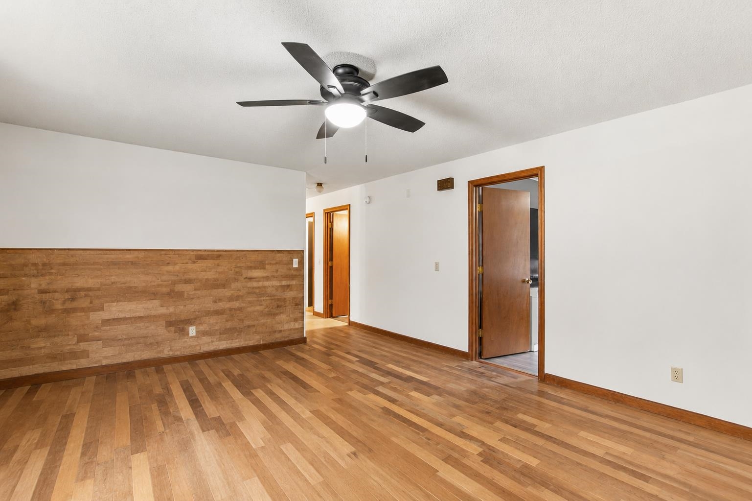 2016 Hinman Settler Road Property Photo 12