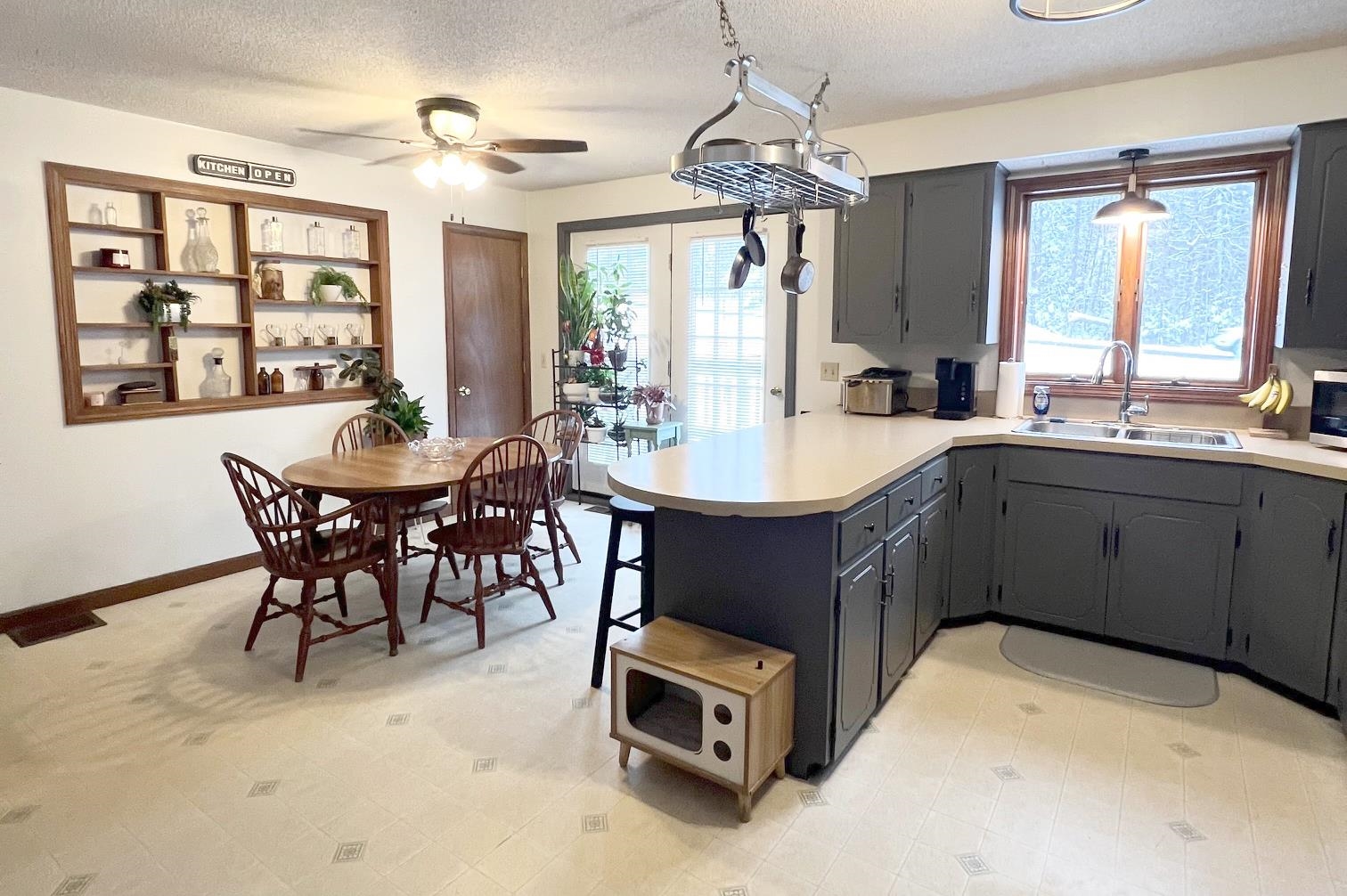 2016 Hinman Settler Road Property Photo 16