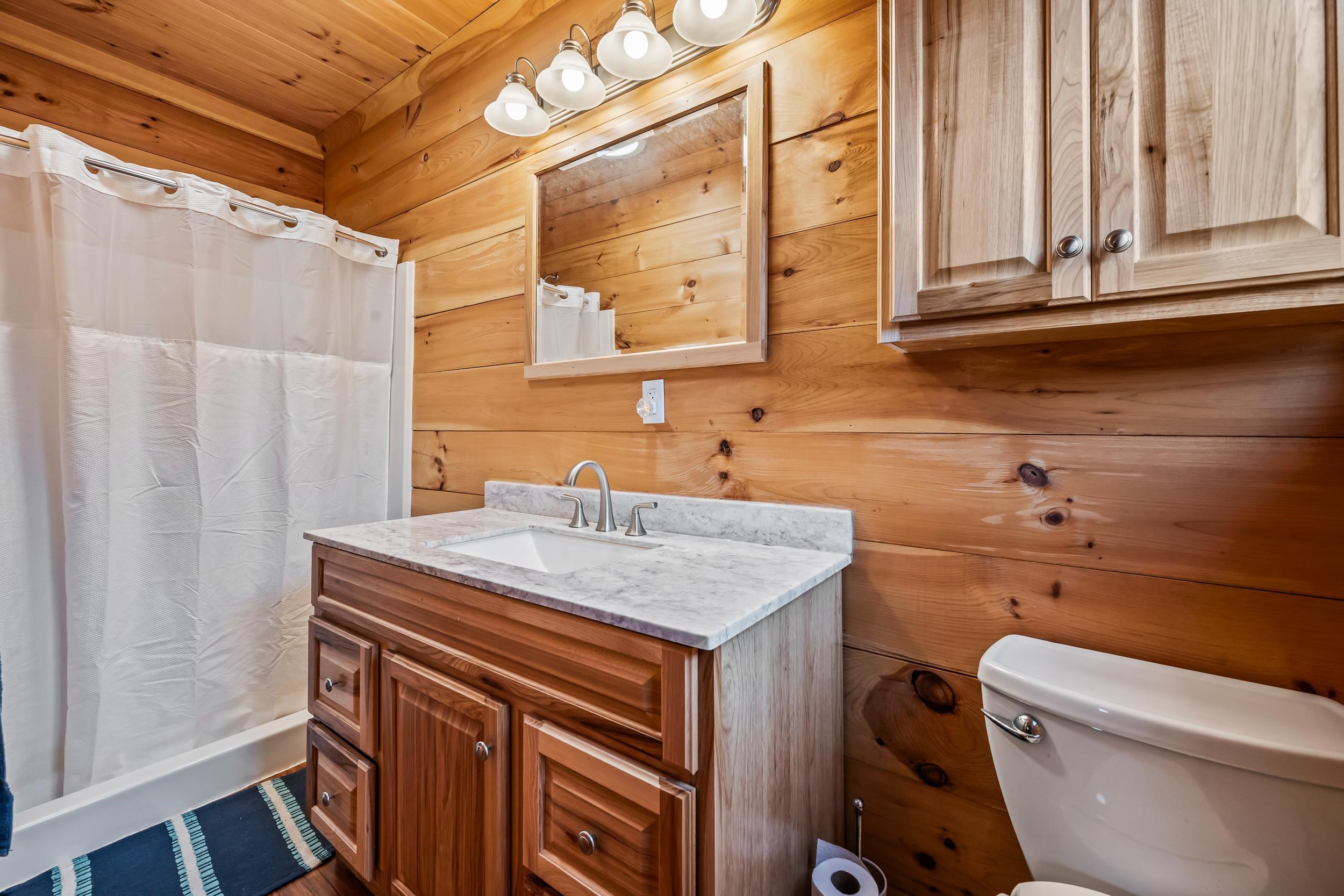 10 Pontook Estates Property Photo 15