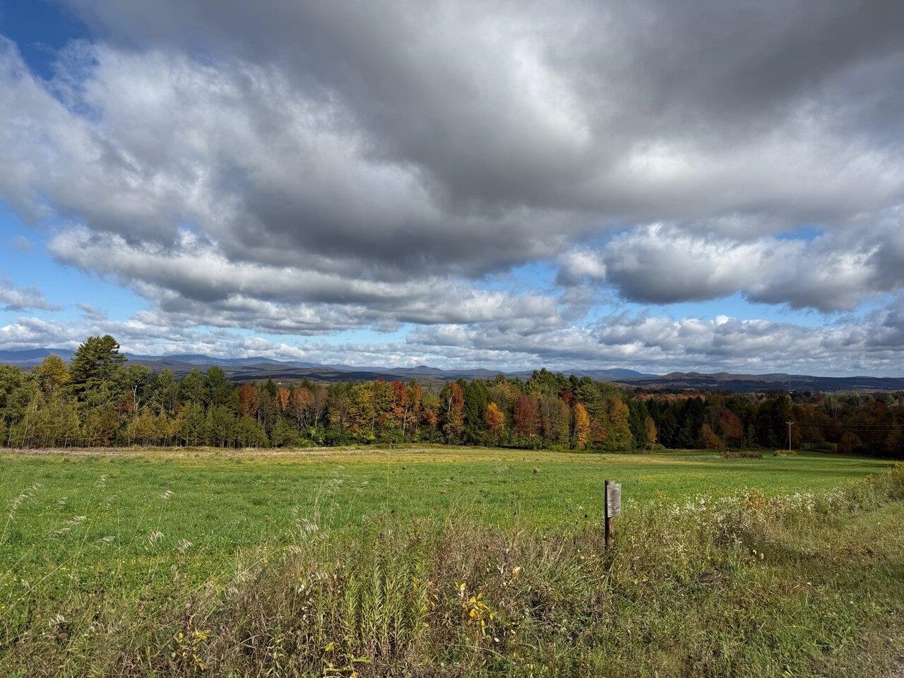 1430 Middle Road Property Photo 1