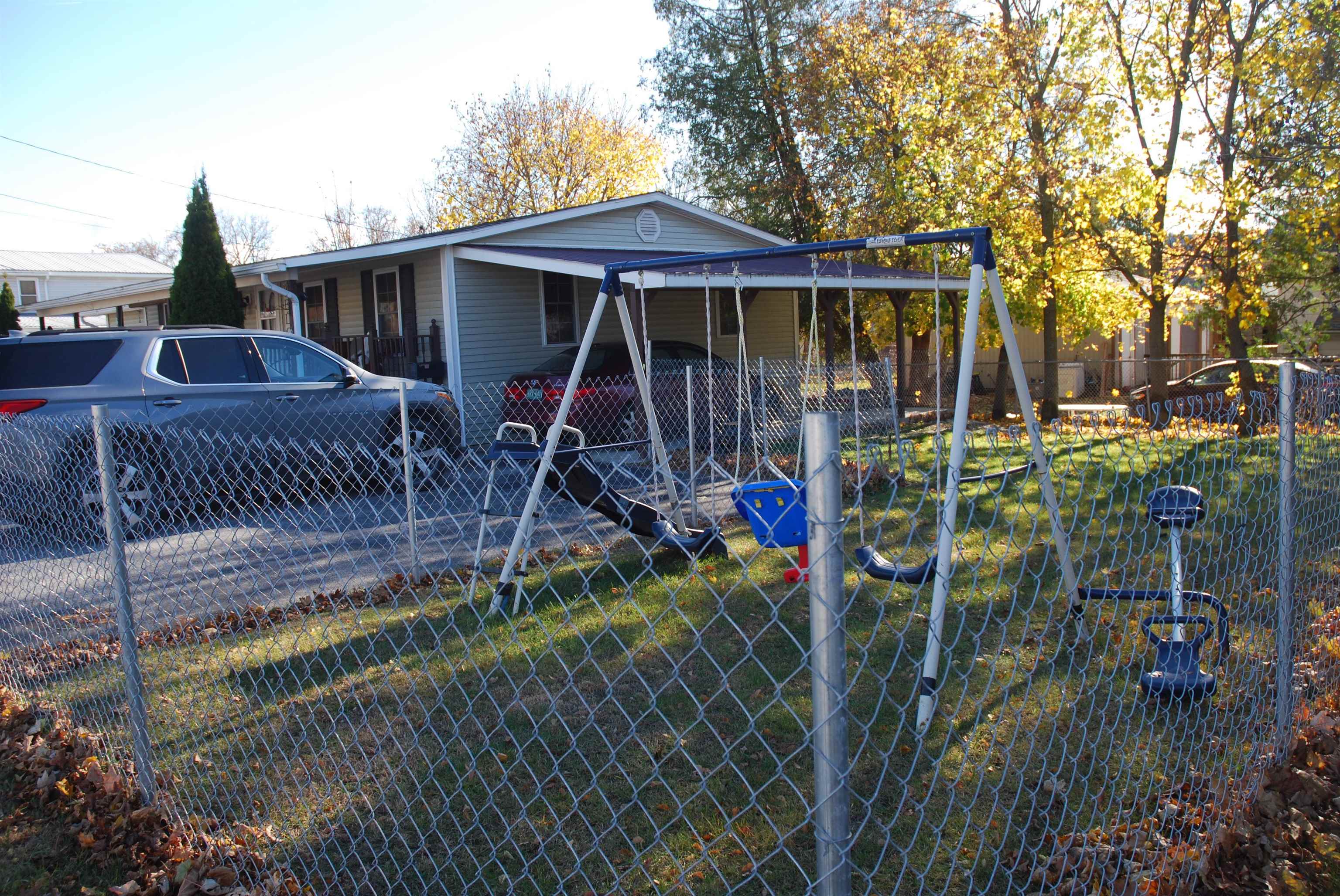 66 First Street Property Photo 19