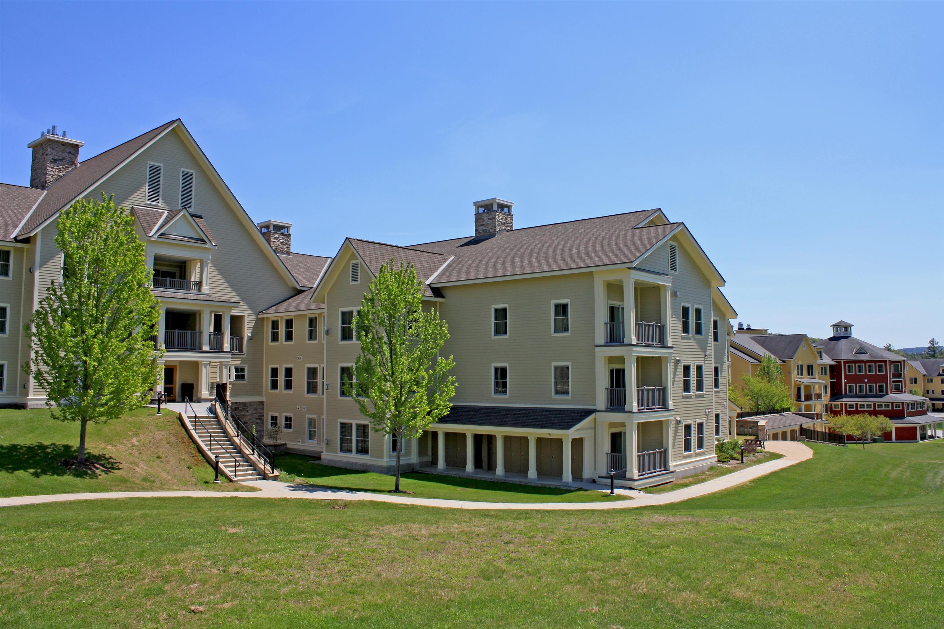 609/611 Qtr. I, Adams House Property Photo 1